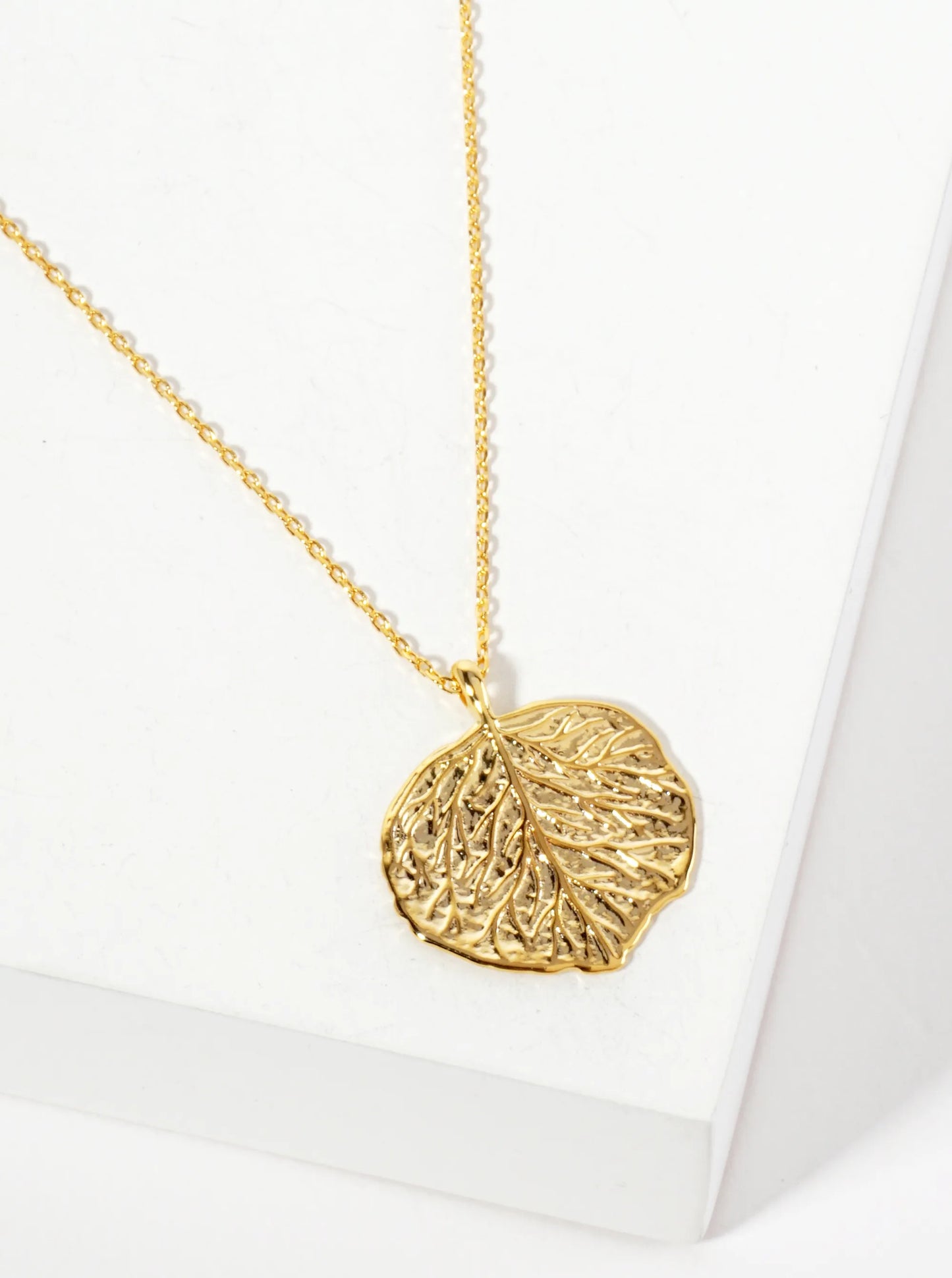 Botanical-Theme Textured Aspen Leaf Pendant 18K-Gold-Dipped Necklace
