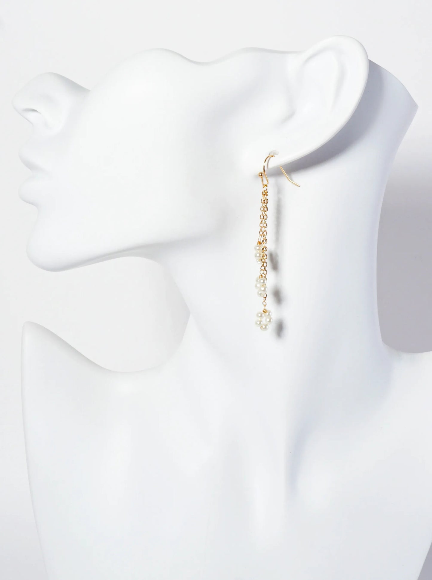 Botanical-Theme Three Flower-Shaped Pearls Drop Chain Earrings