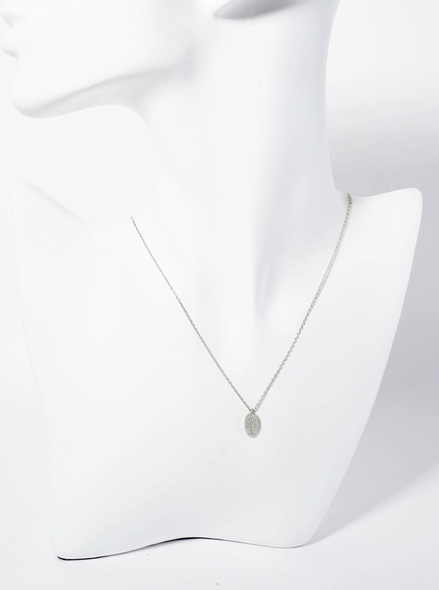 Botanical-theme 18K-Gold-Dipped Brushed-Texture Tree Engraved Oval Pendant Necklace