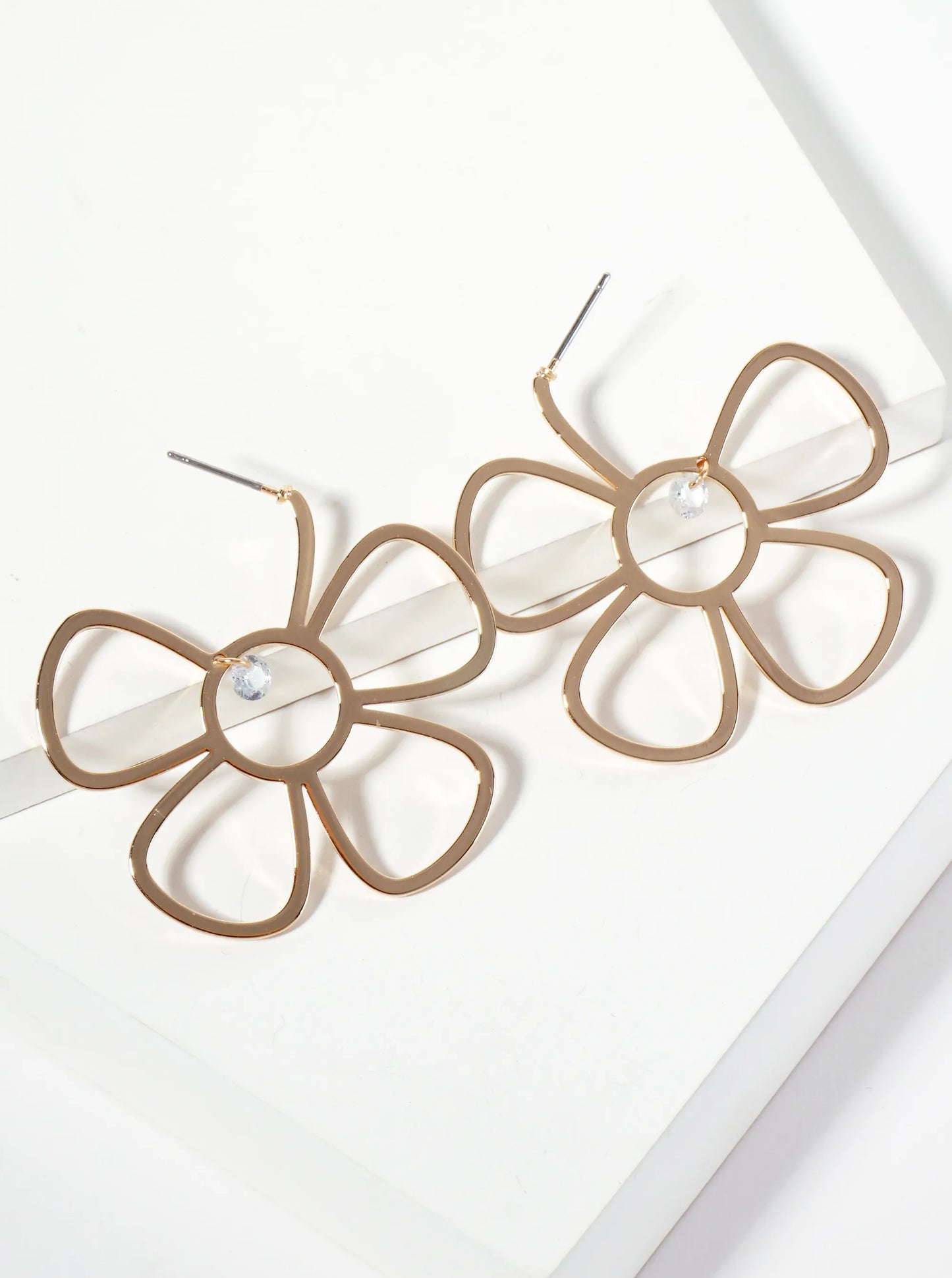 Botanical-theme Cutout Flower-shaped Hoop Earrings