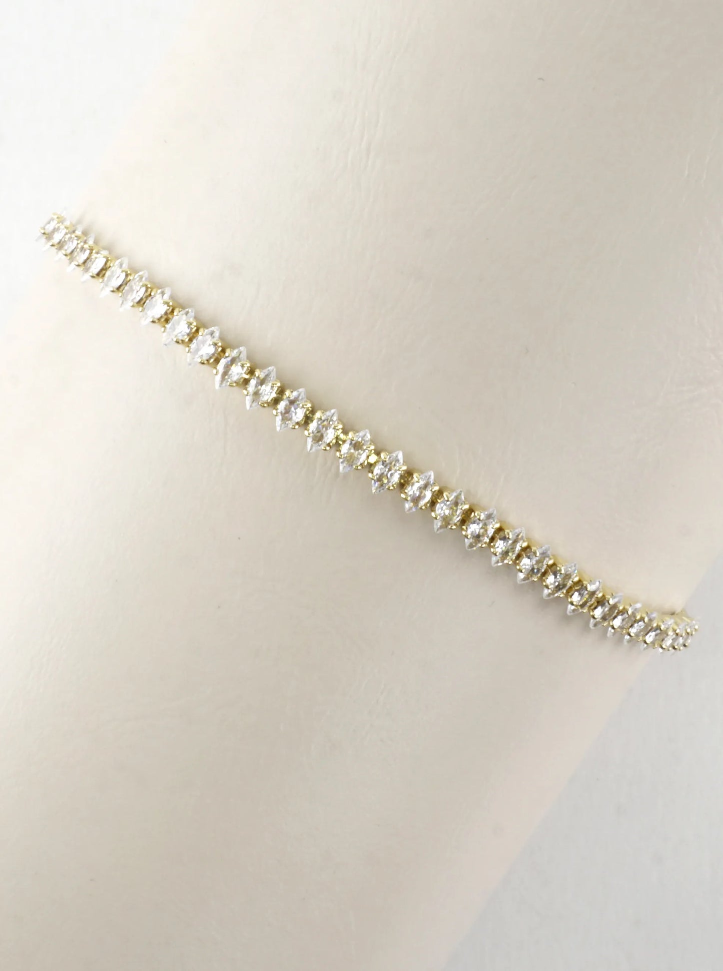 Brass Cubic Zirconia Oval 2mm Pull Tie Bracelet