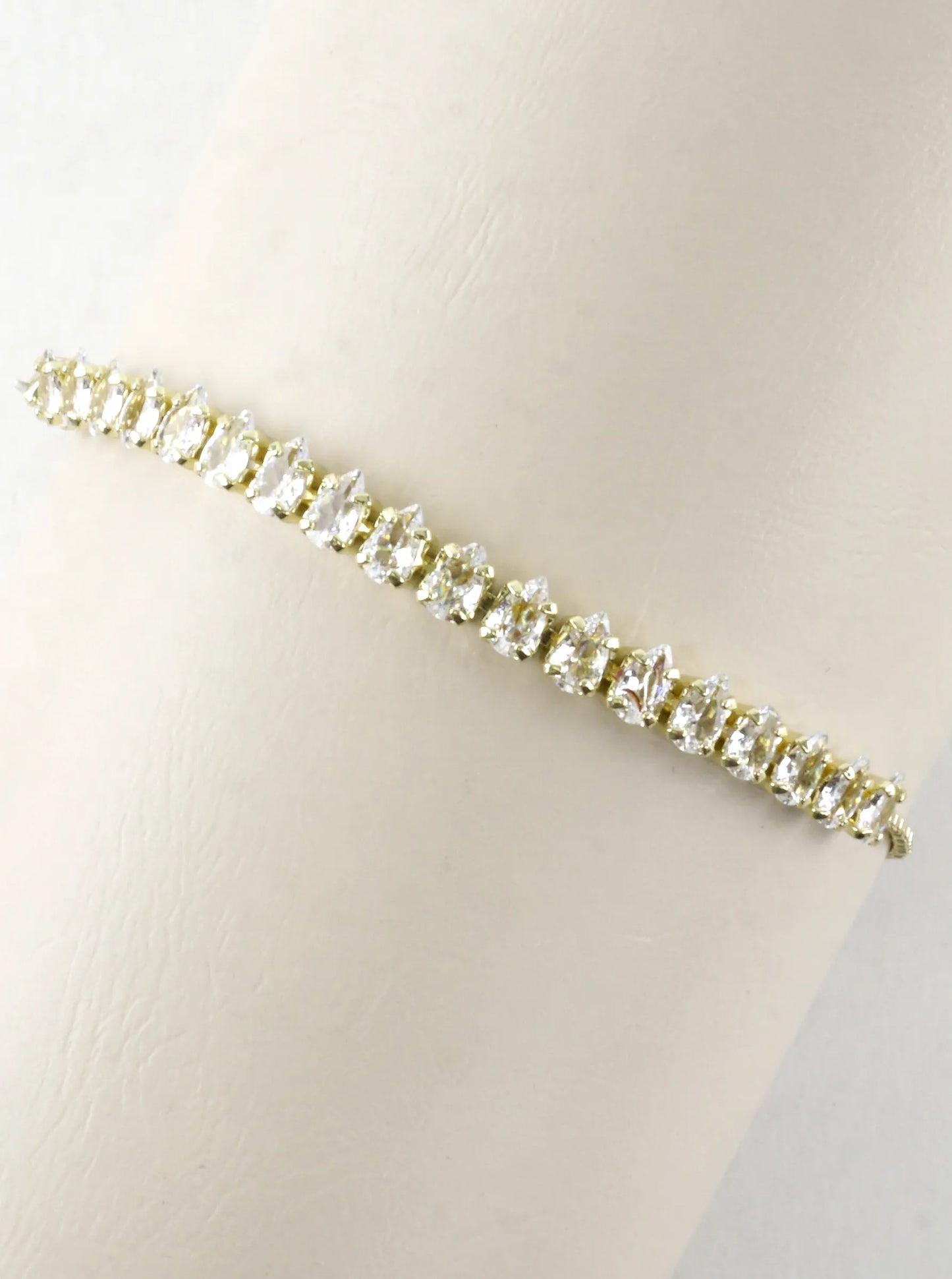 Brass Cubic Zirconia Oval 3mm Pull Tie Bracelet