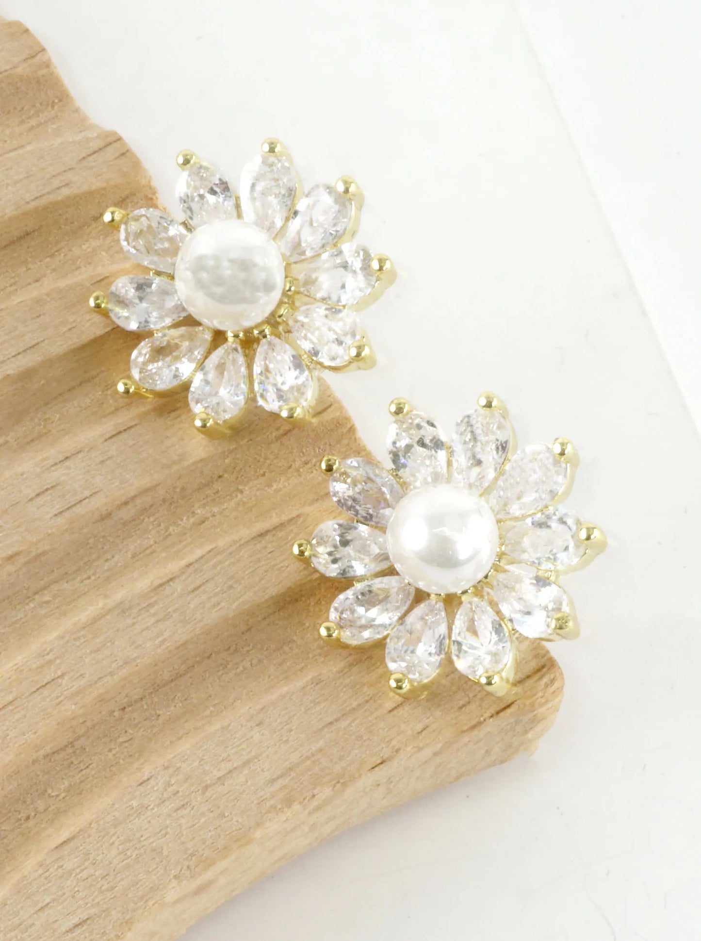 Brass Cubic Zirconia Pearl Flower Stud Earrings