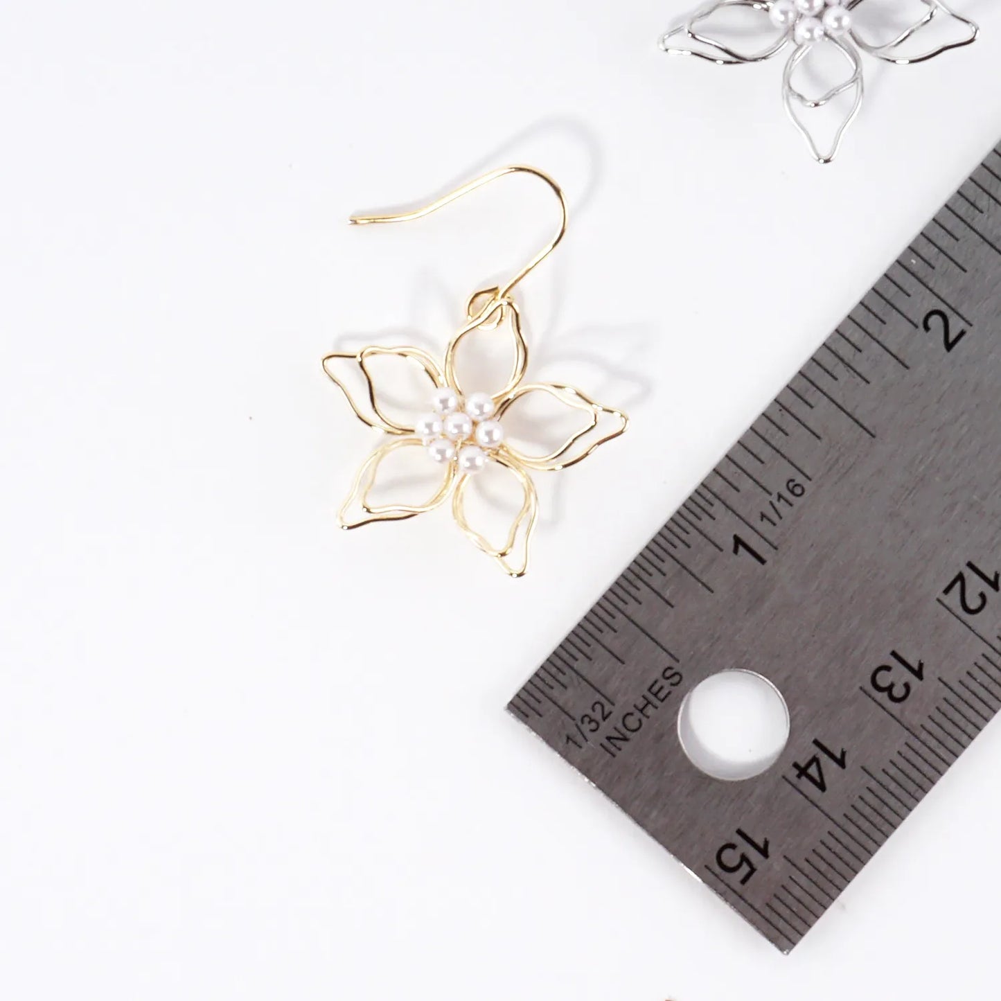 Brass Wire Flower With Pearls Drop Earrings