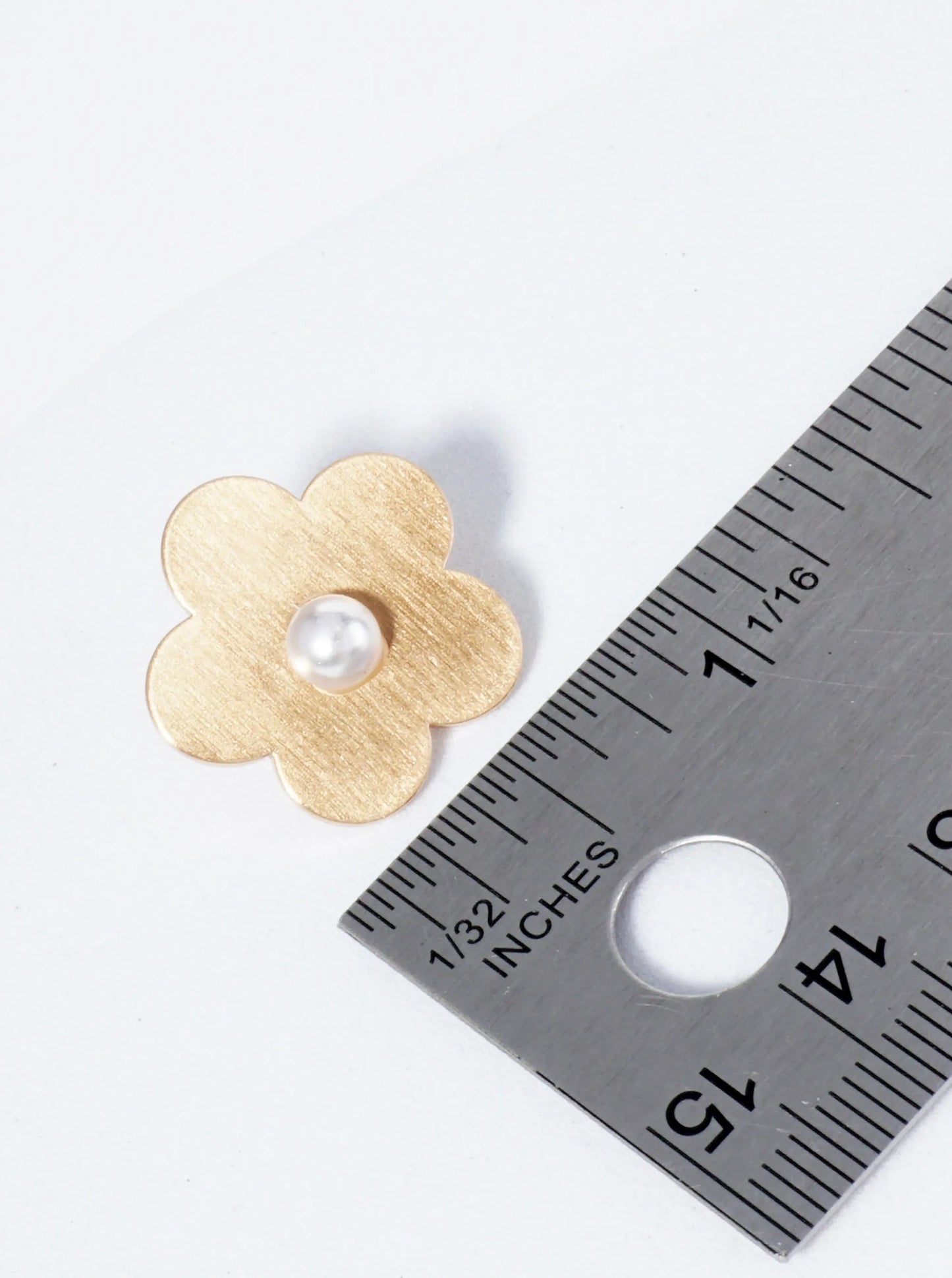 Brushed Metal 20mm Pearl Flower Stud Earrings