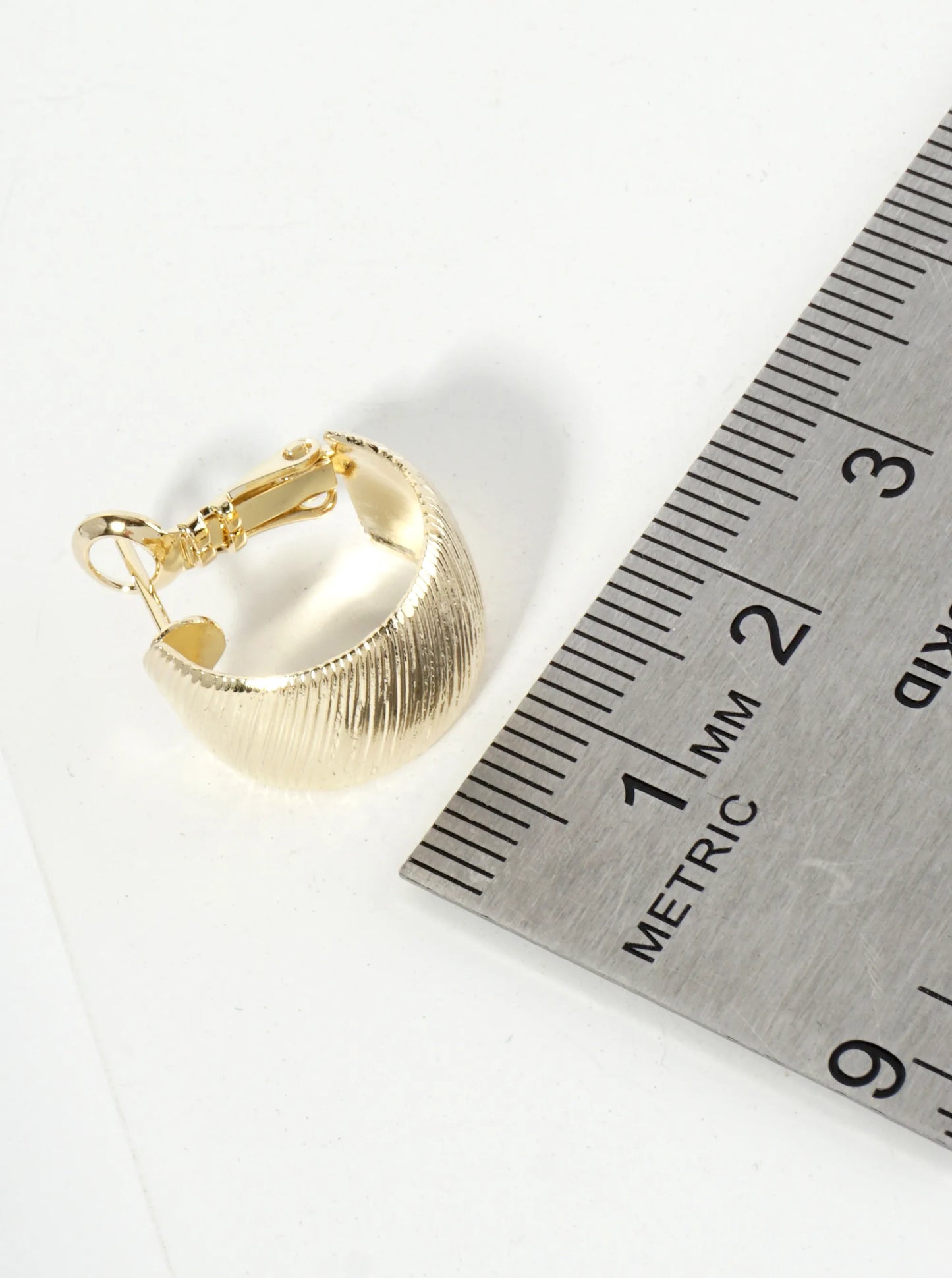 Brushed-Texture 14K-Gold-Dipped 15mm Dainty Latch-Back Hoop Earrings