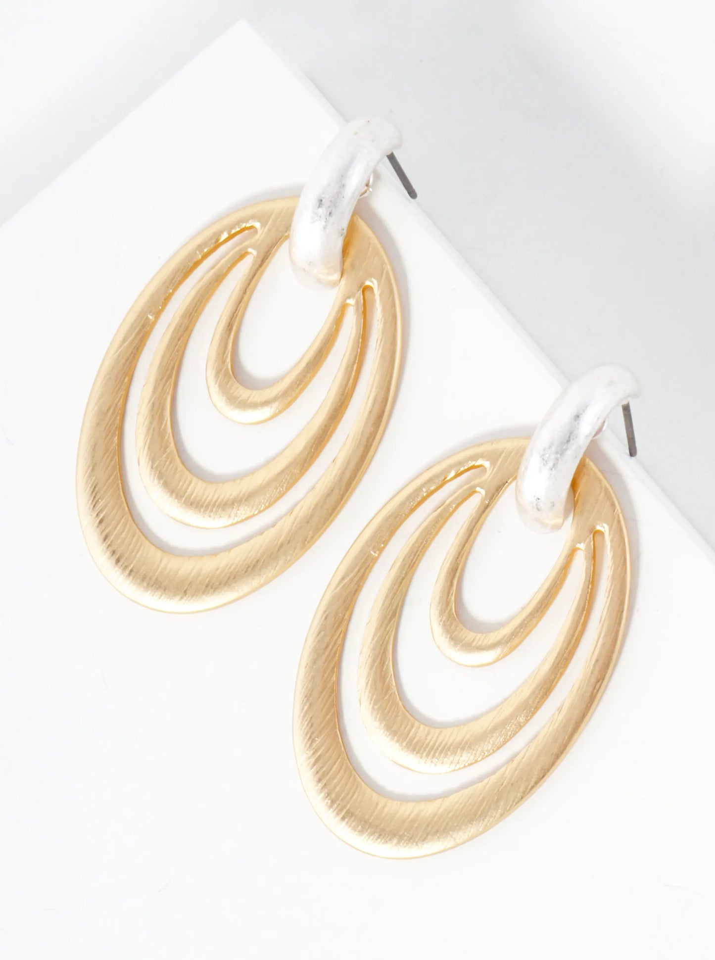 Brushed-Texture Oval Shape Metal Doorknocker Earrings