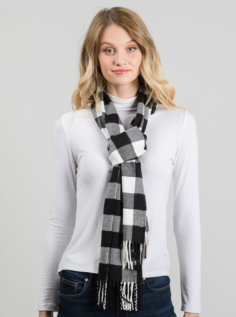 Buffalo Plaid Fringe Oblong Scarf