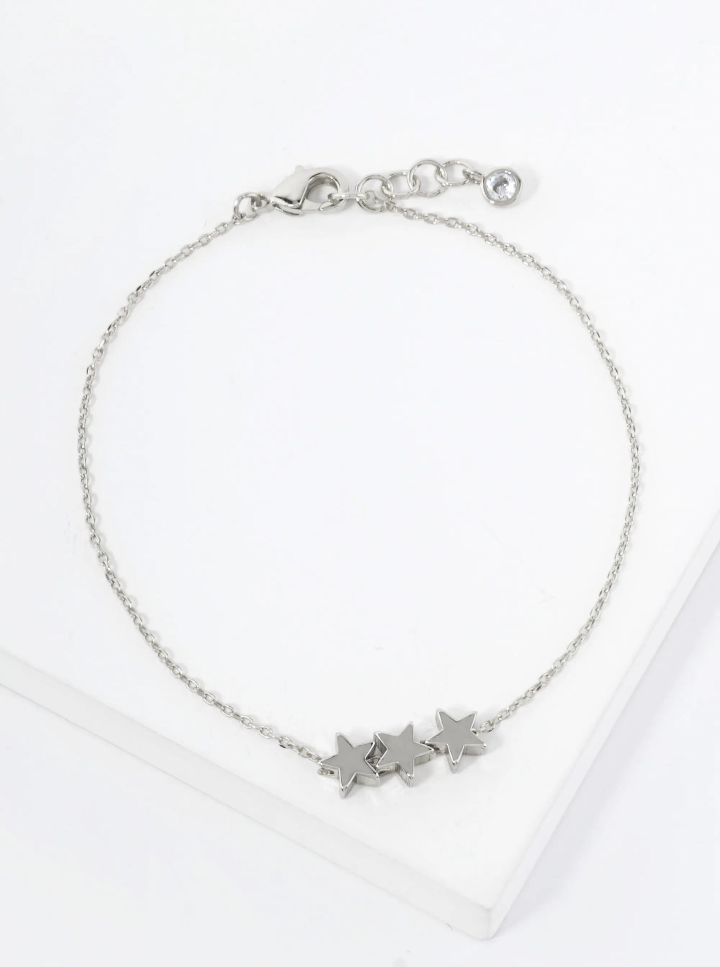 Celestial-Theme 5mm Polished Brass Three-Star Accents 18K-Gold-Dipped Chain Bracelet