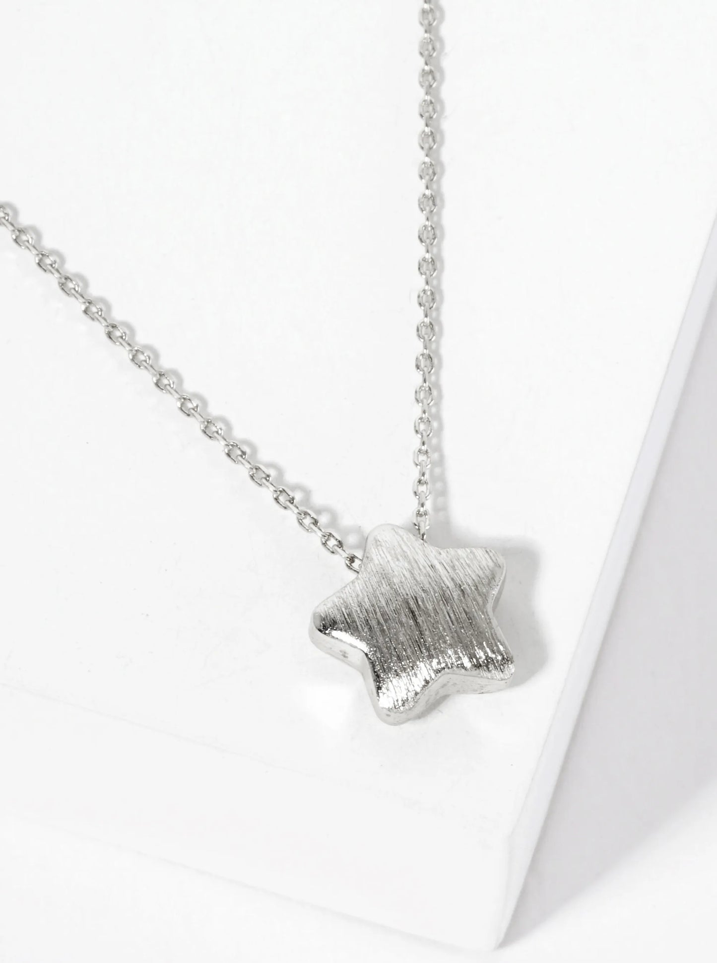 Celestial-Theme Brushed-Texture 12mm Star Pendant 18K-Gold-Dipped Necklace