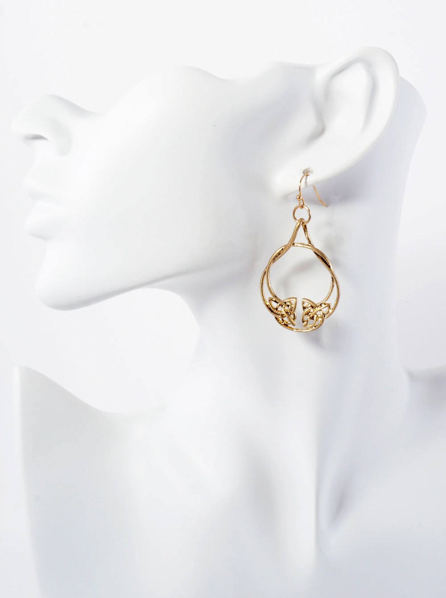 Celtic Knots Filigree Lightweight Metal Dangle Earrings