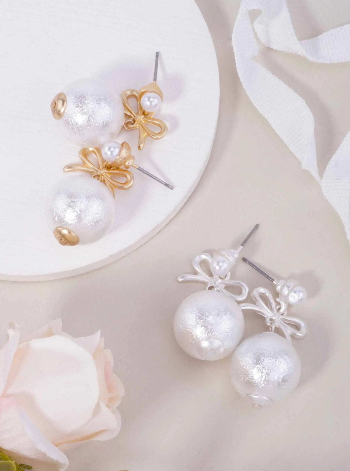 Charming Bow Matte Pearl Drop Dangle Earrings - Matte Gold