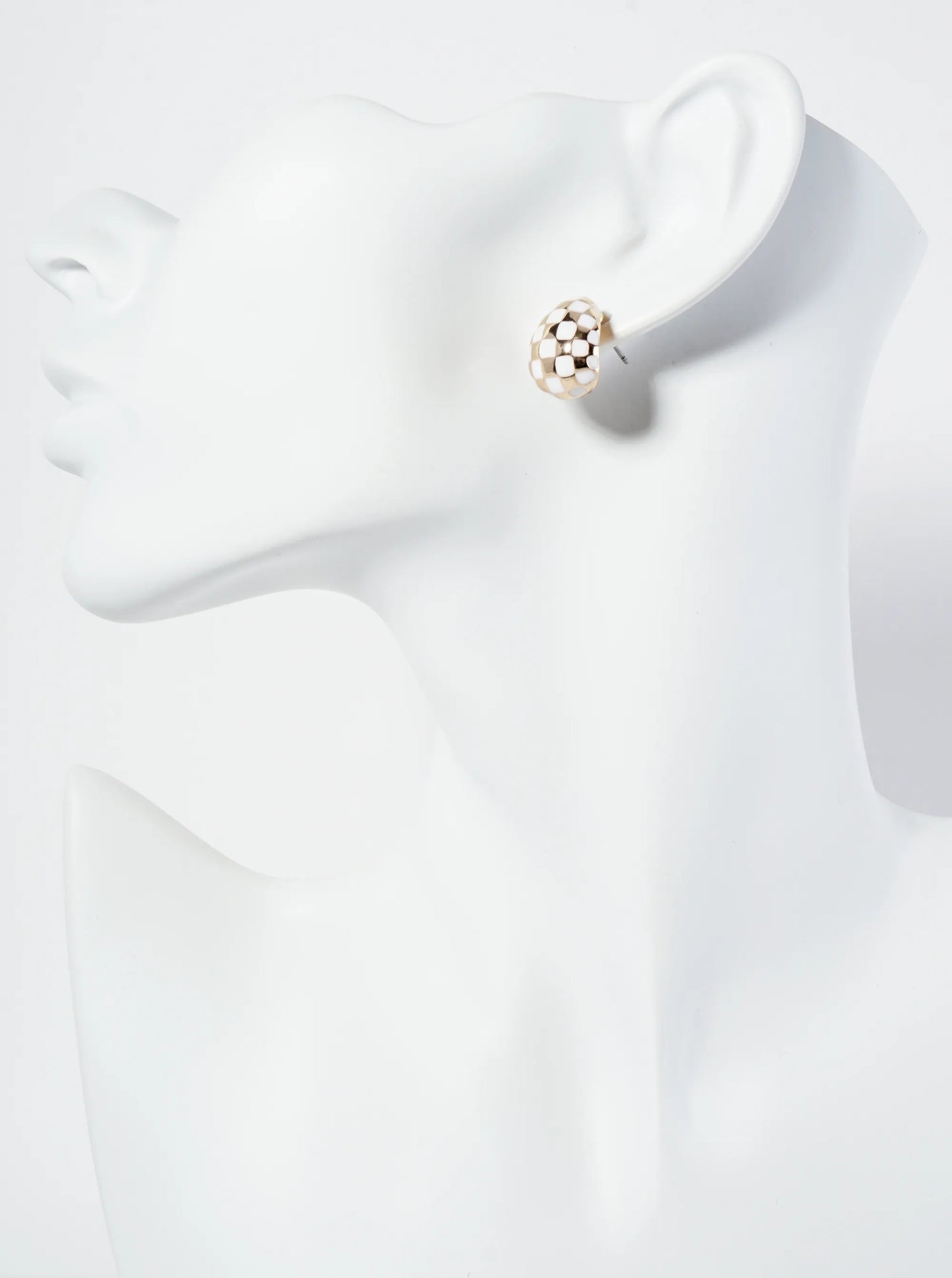 Checkered Pattern 15mm Stud Earrings