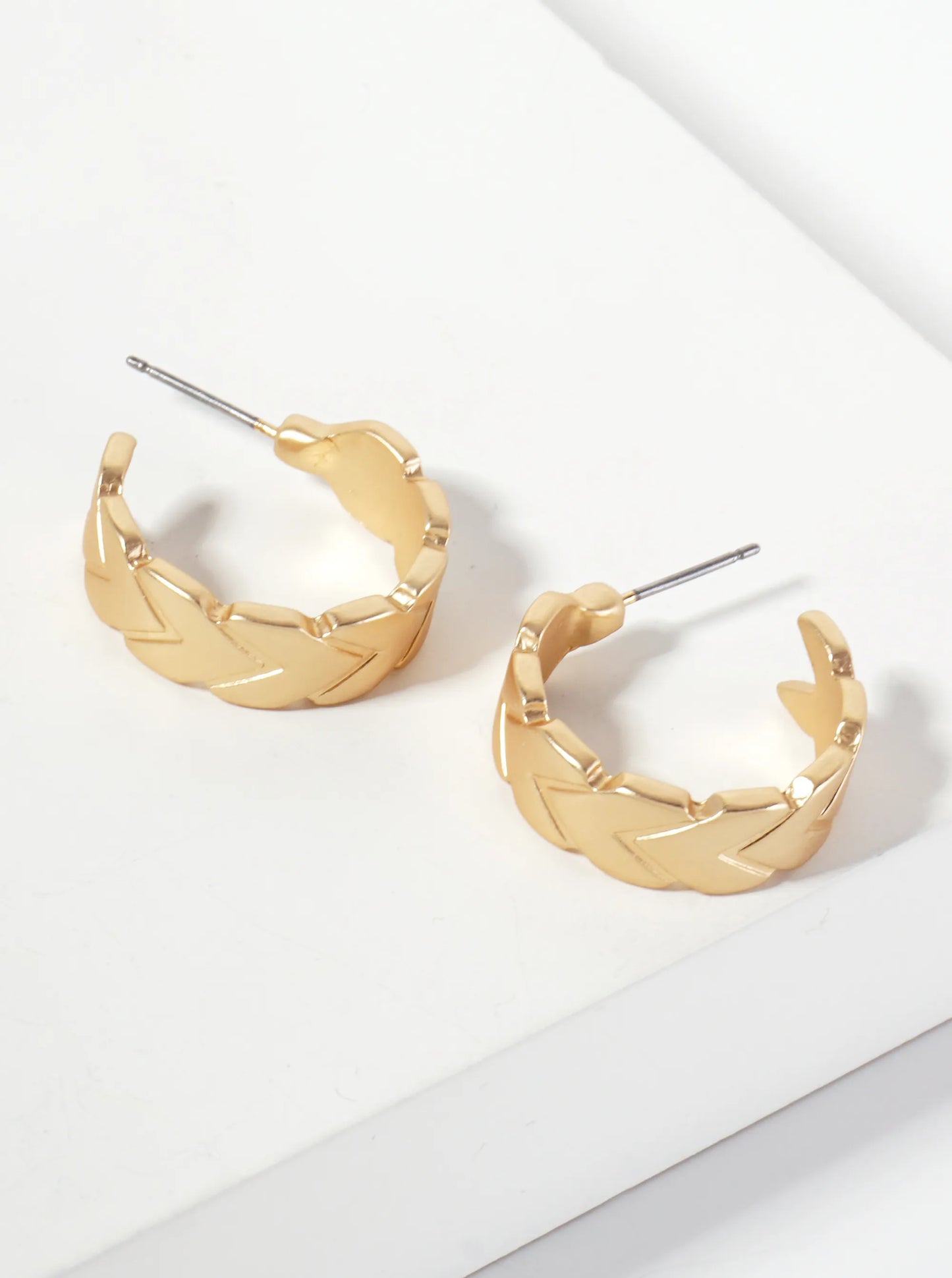Chevron-Texture 20mm Open Hoop Earrings