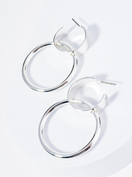 Circle Interlocking 20mm Metal Open Hoop Earrings