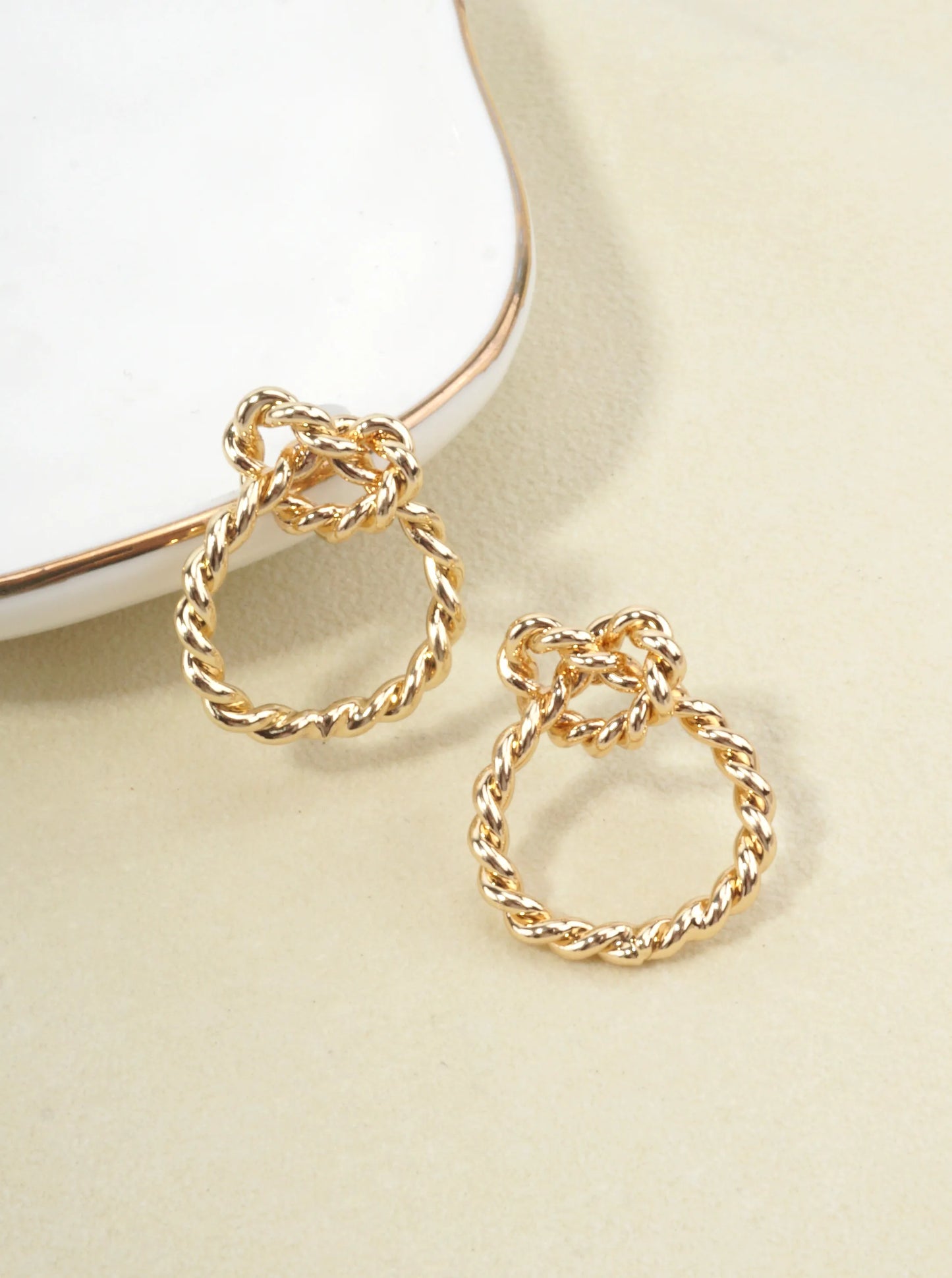 Classic Cable Texture Stud Earrings