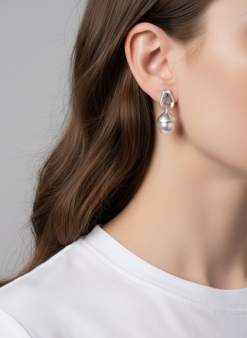 Classic Resin Pearl Dangle Drop Earrings