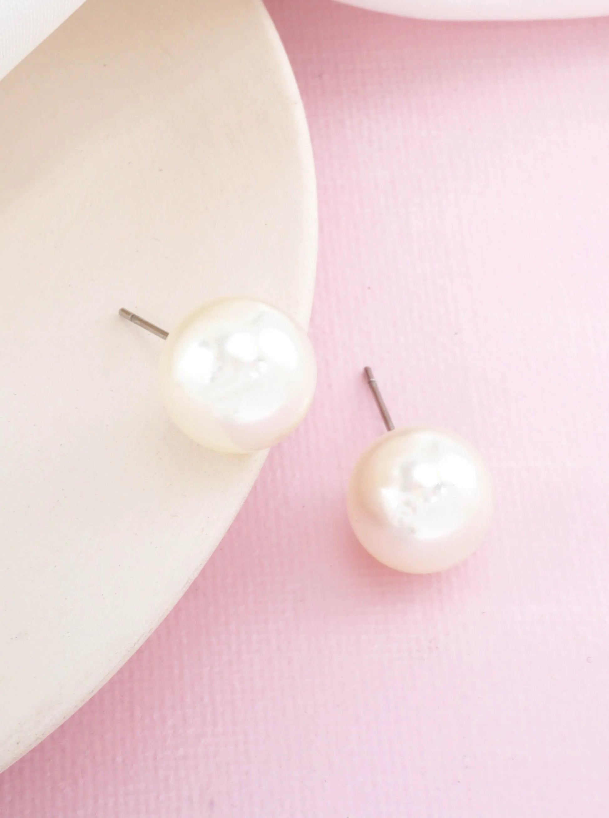 Classic-Round-Resin-Pearl-Stud-Earrings-12mm-149-AE6627-GDCR-0-NU2SGY06071226K1019.jpg