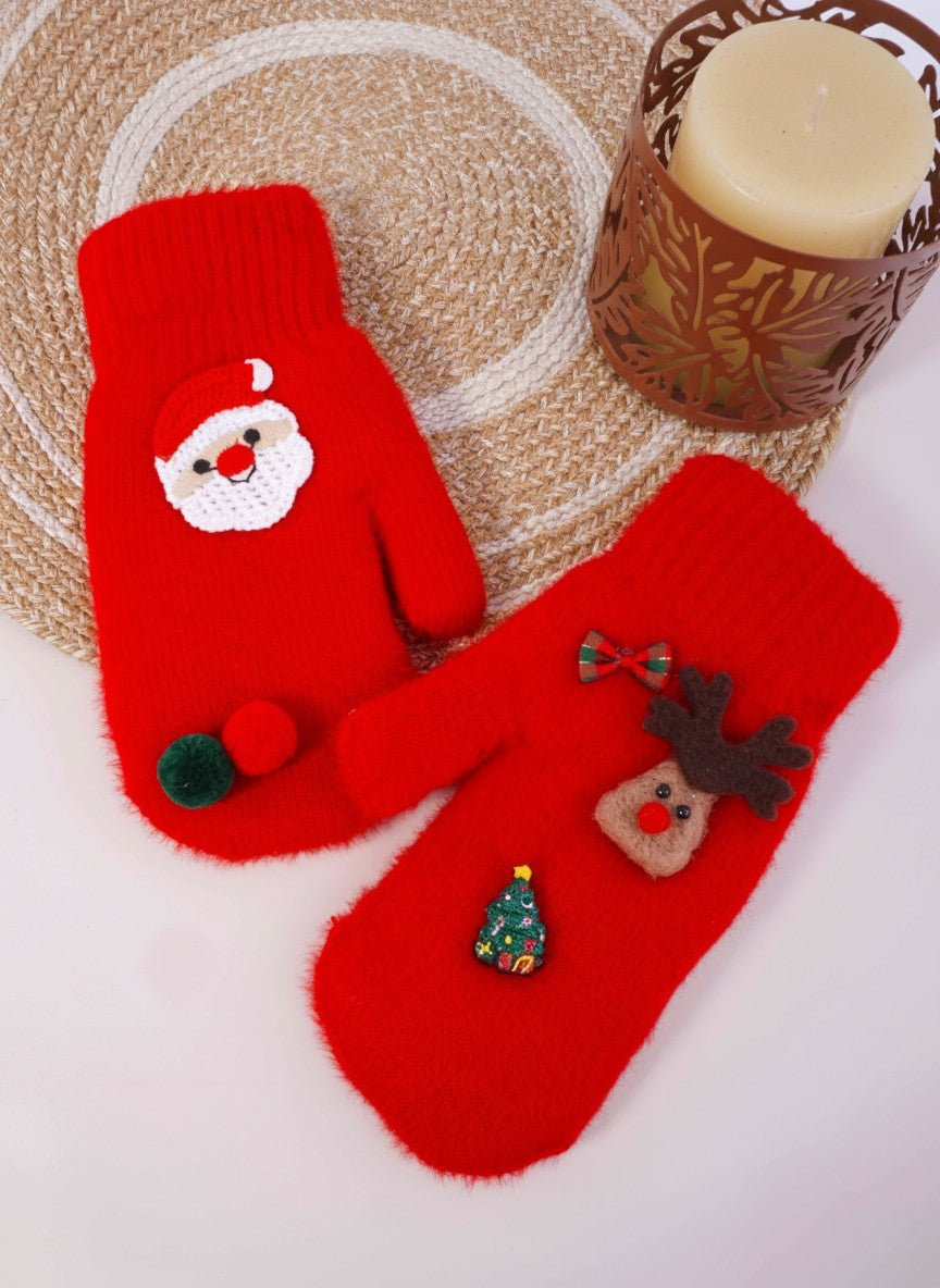 Cozy-Fuzzy-Santa-and-Reindeer-Character-Mittens-151-DG21005-RED-1-N3MRD130092526K0359.jpg