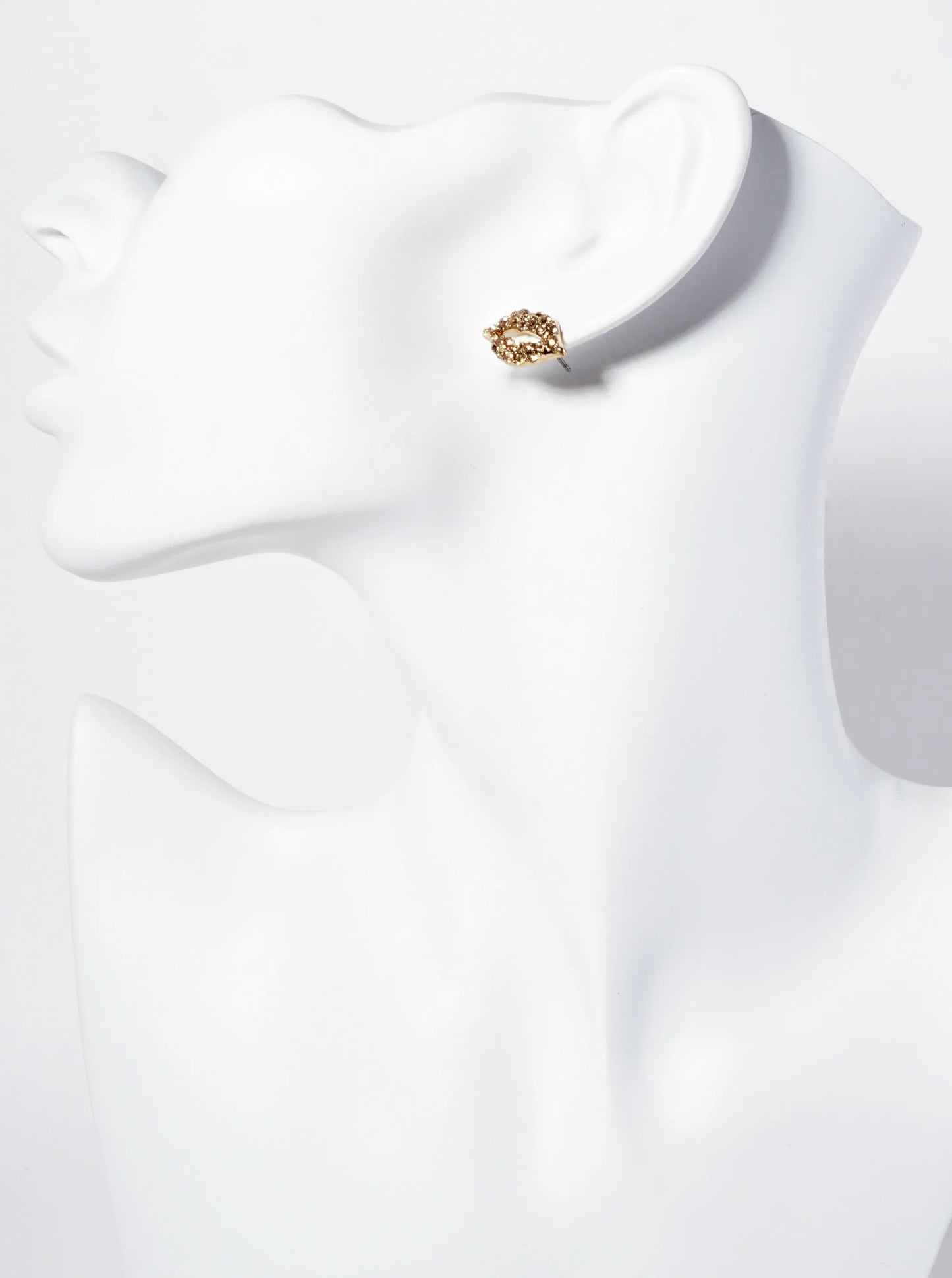 Crystal-Pave 9mm Lips Post Stud Earrings