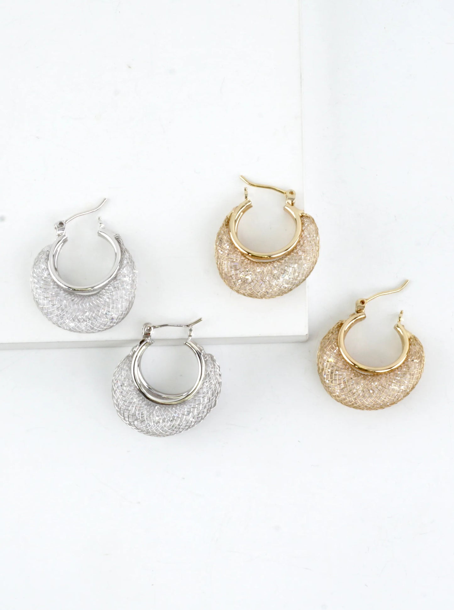 Cubic-Zirconia-Mesh-Cage-Hoop-Earrings-151-SE12174-GLD-2-P9U0BD04035626K0611.jpg