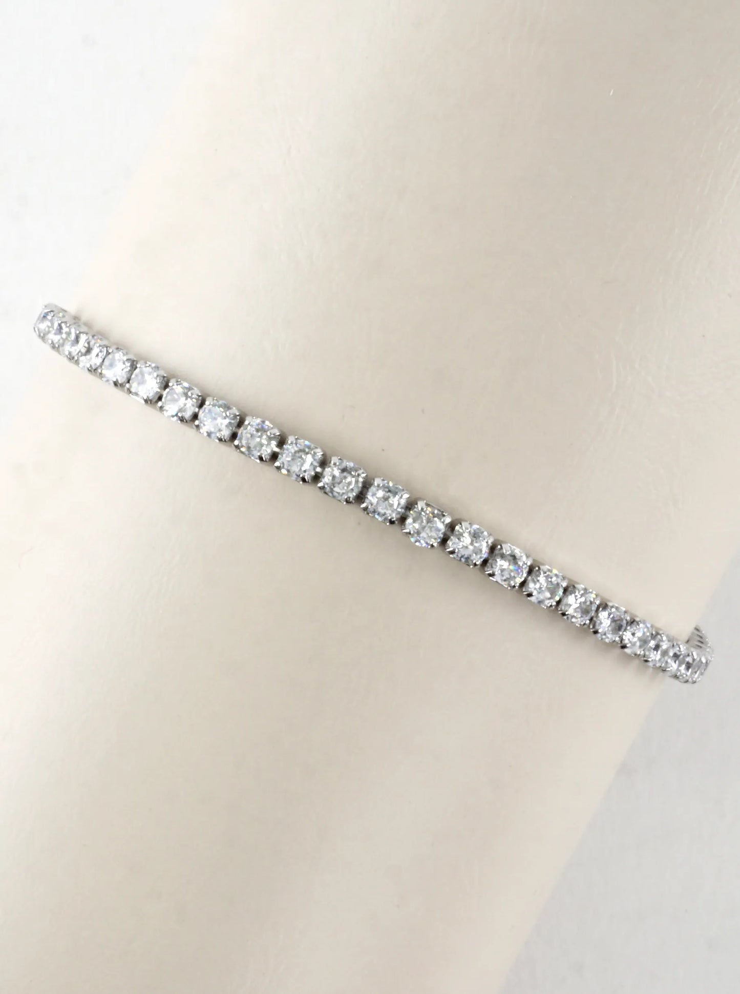 Cubic Zirconia Prong Set 3mm Pull Tie Bracelet