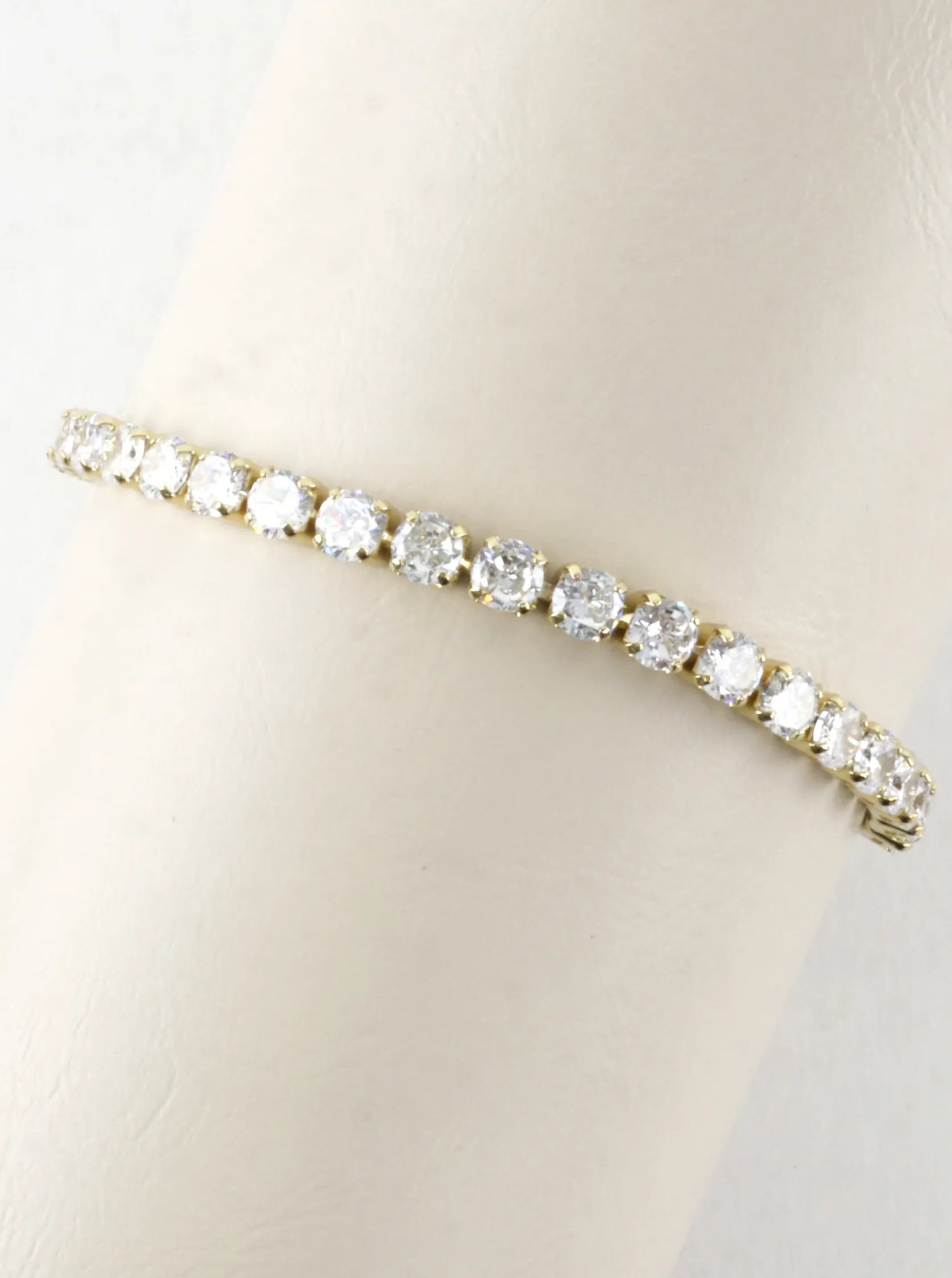 Cubic Zirconia Prong Set 4mm Pull Tie Bracelet
