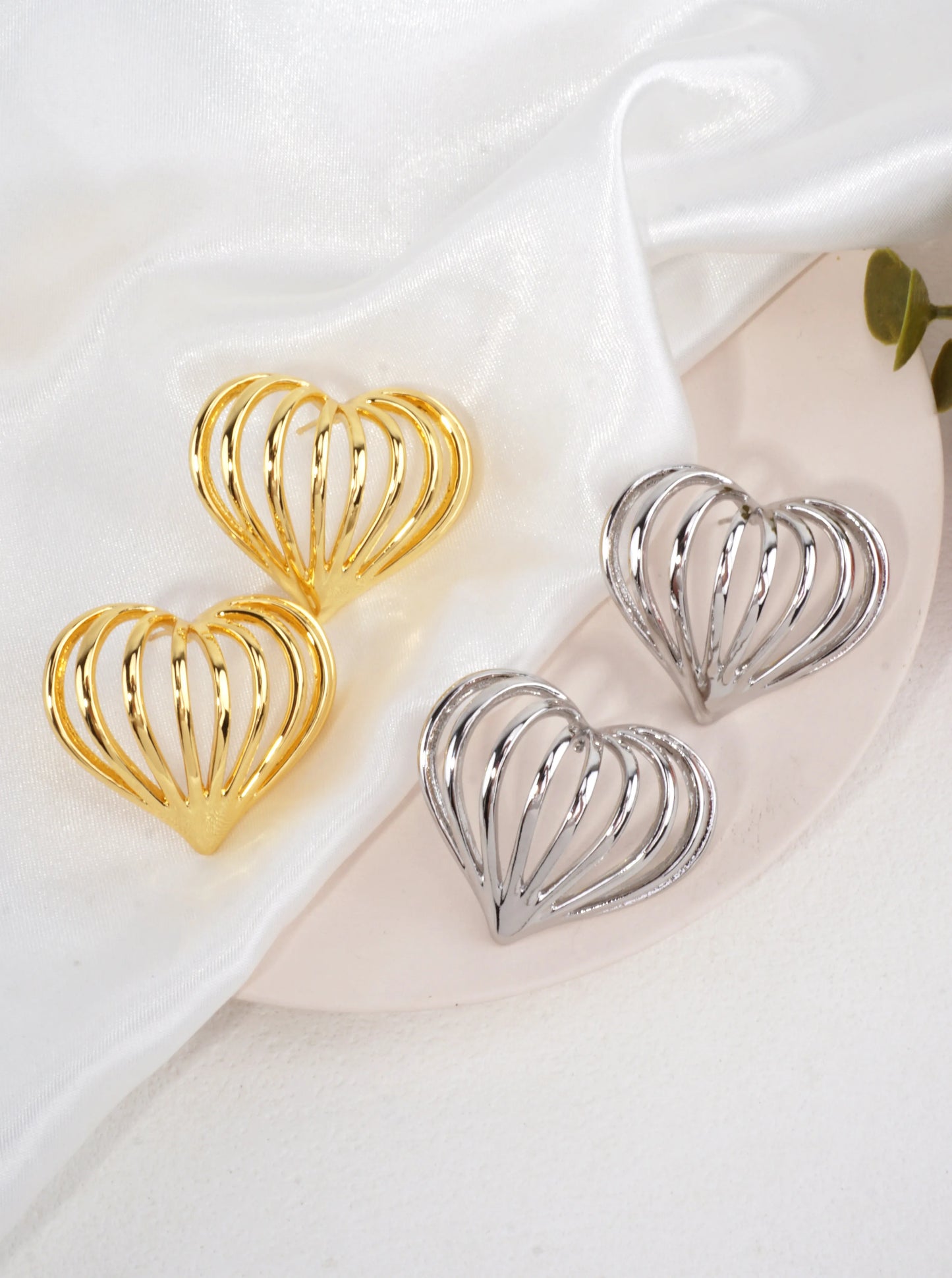 14K-Gold Dipped Open Heart Stud Earrings