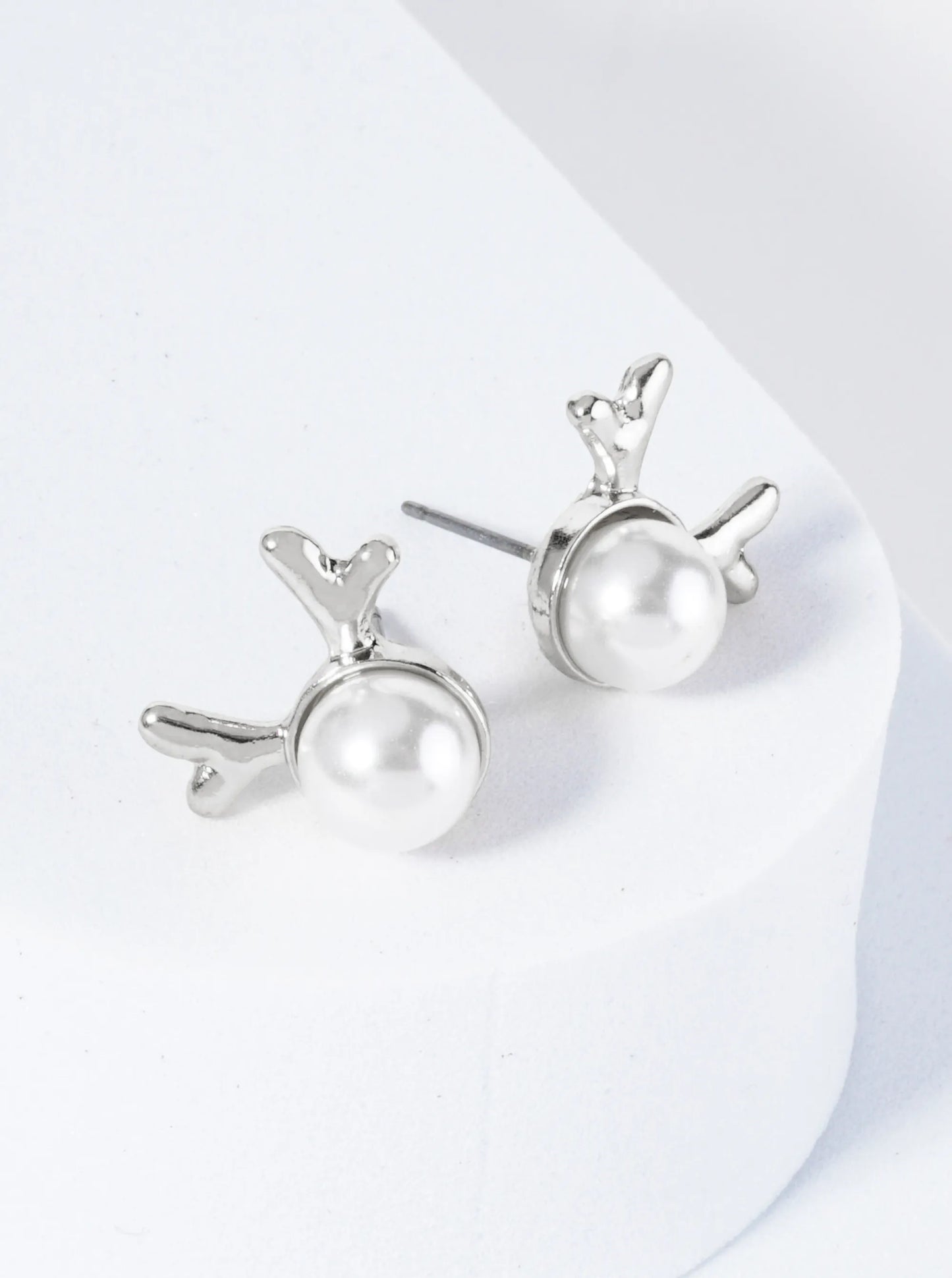 Dainty Rudolph Pearl Stud Earrings