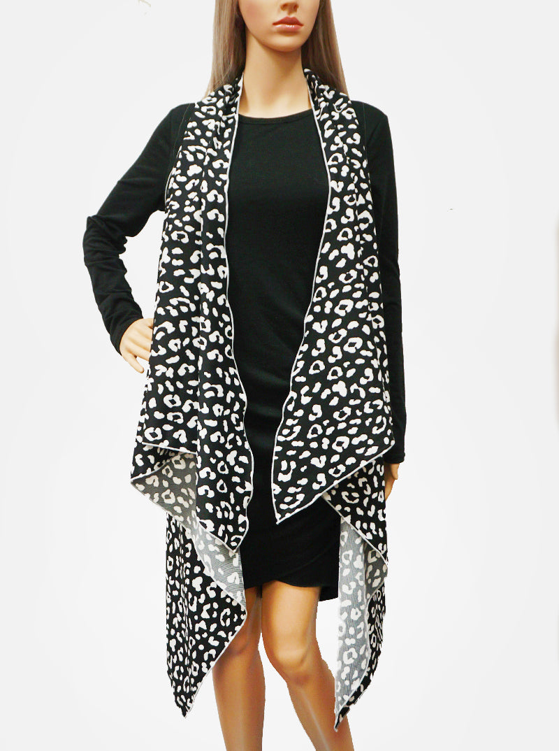 Dalmatian Pattern Polyester Black And White Kimono