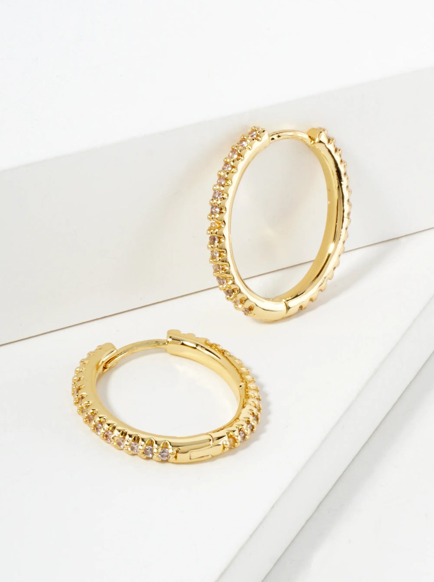 Delicate French-V-Split-Set Cubic-Zirconia Oval Shaped 14K-Gold-Dipped 20mm Brass Hoop Earrings