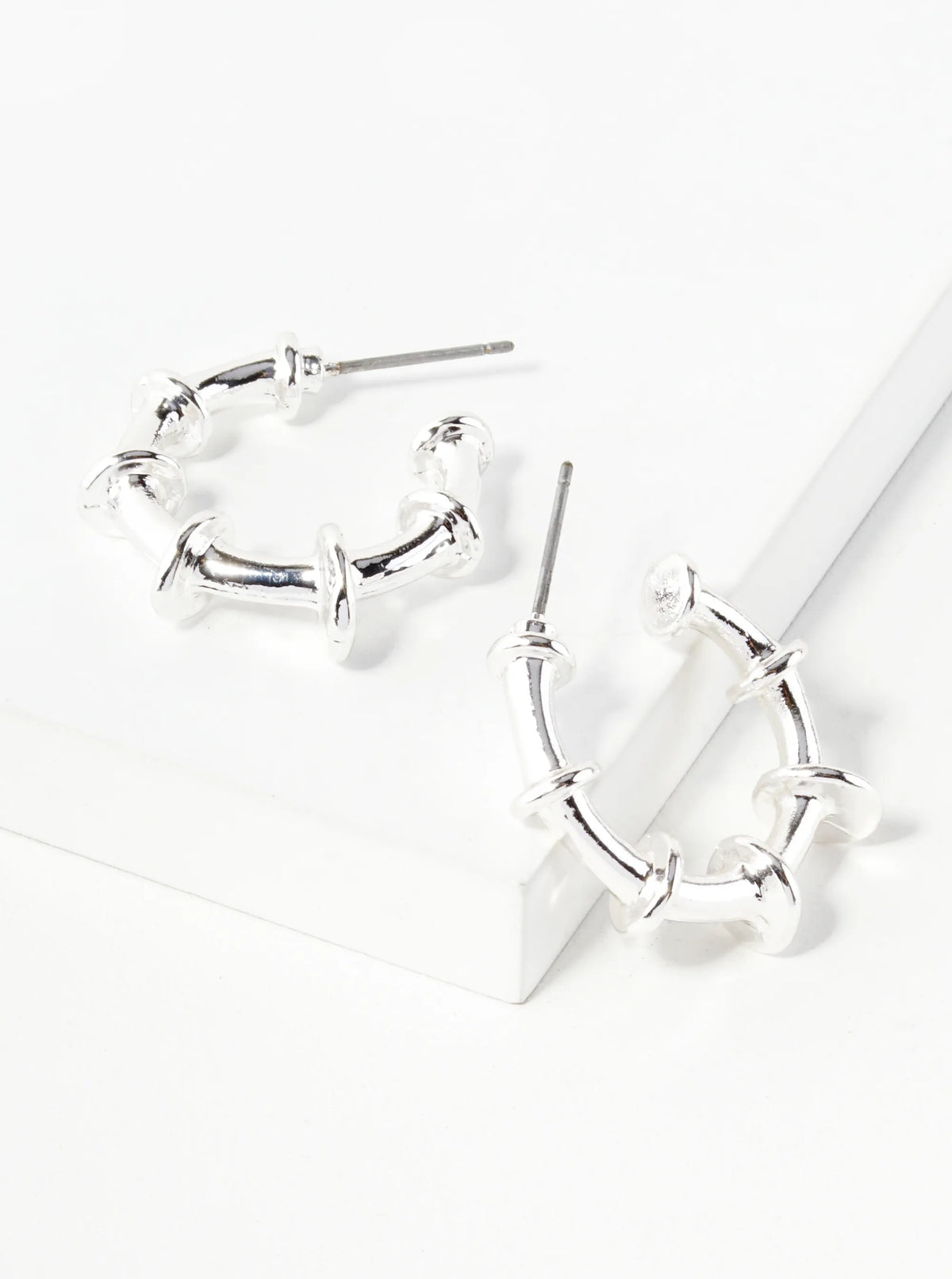 Divided Textures 20mm Hoop Earrings
