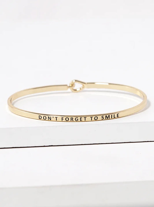 Dont Forget To Smile Engraved Inspirational Bangle Bracelet