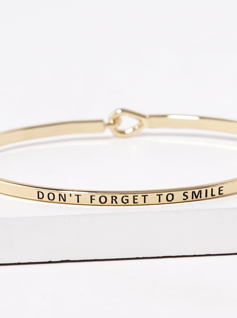 Dont Forget To Smile Engraved Inspirational Bangle Bracelet