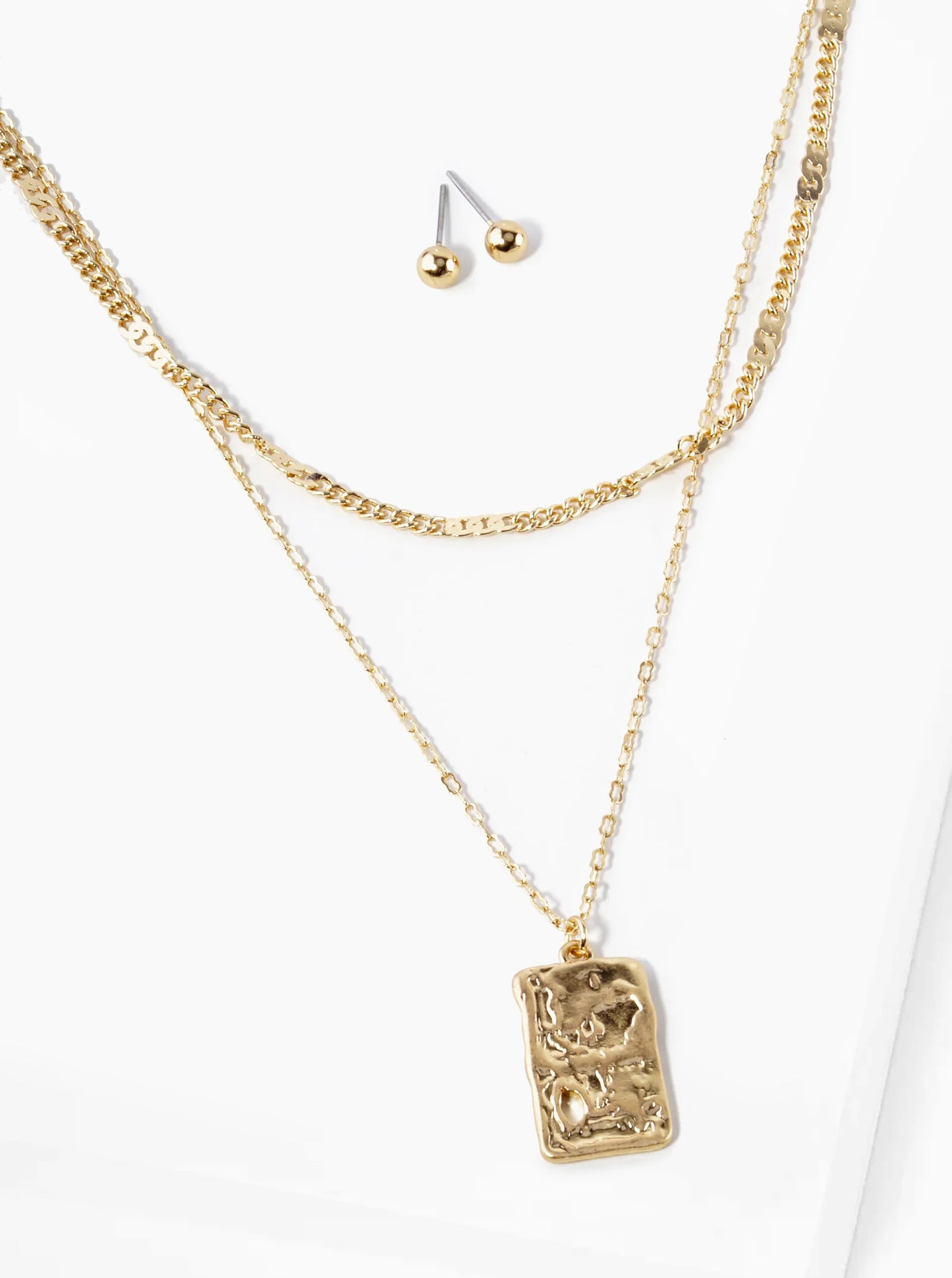 Dual Layered Textured Rectangular Pendant Necklace