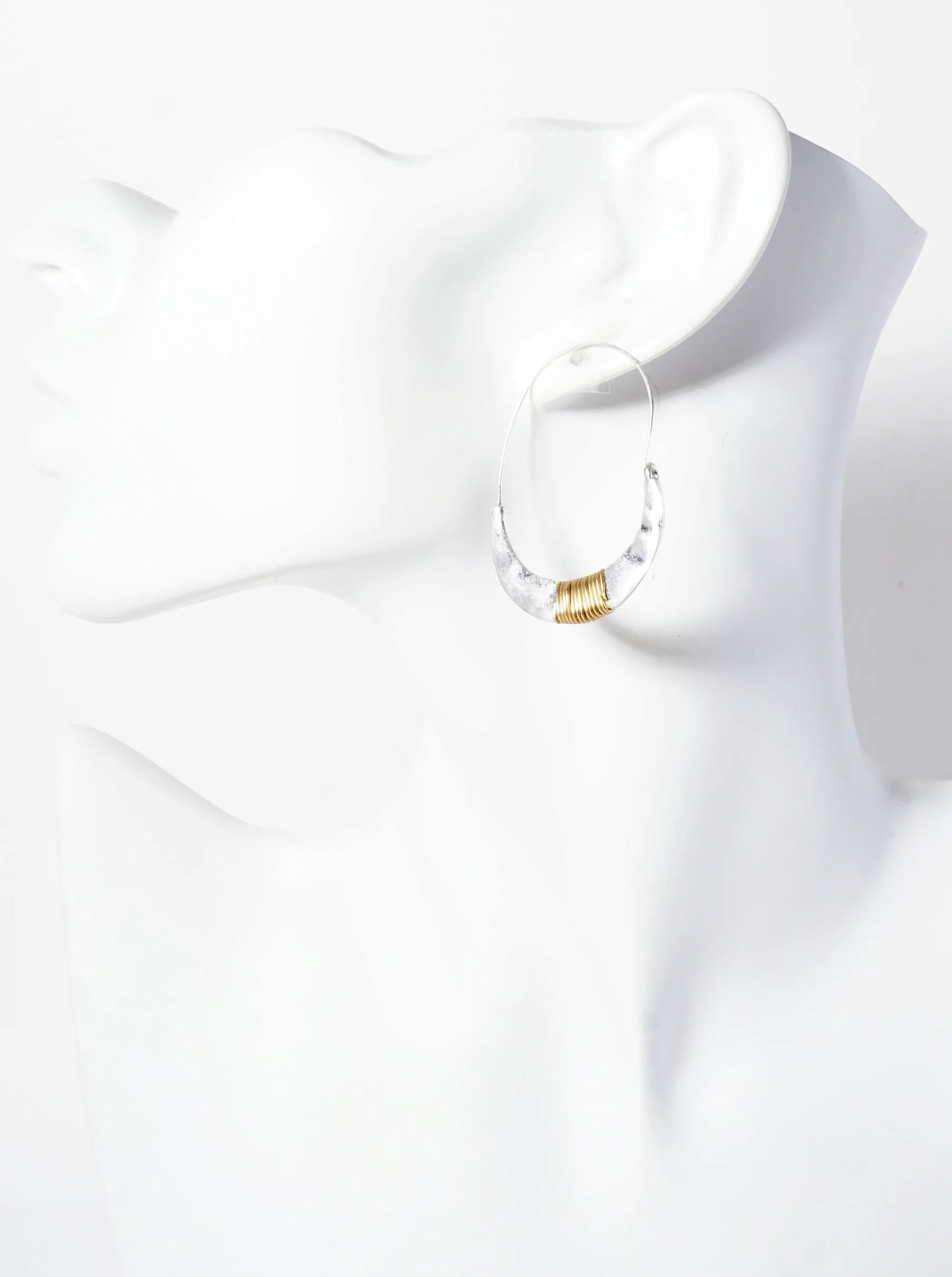 Dual-Tone Hammered-Texture Wire-Wrapped Oval-Shaped Hoop Earrings