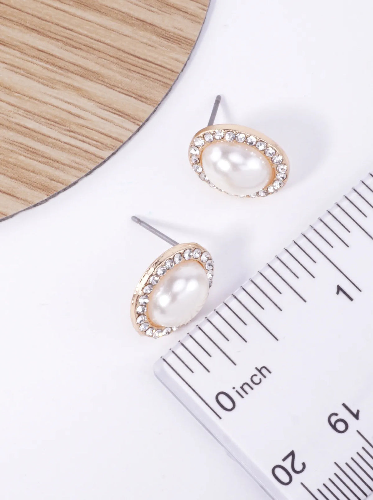 Elegant-Pearlized-Oval-Stud-Earrings-61-E2624-GCR-2-DYQC6R20075226K1111.jpg