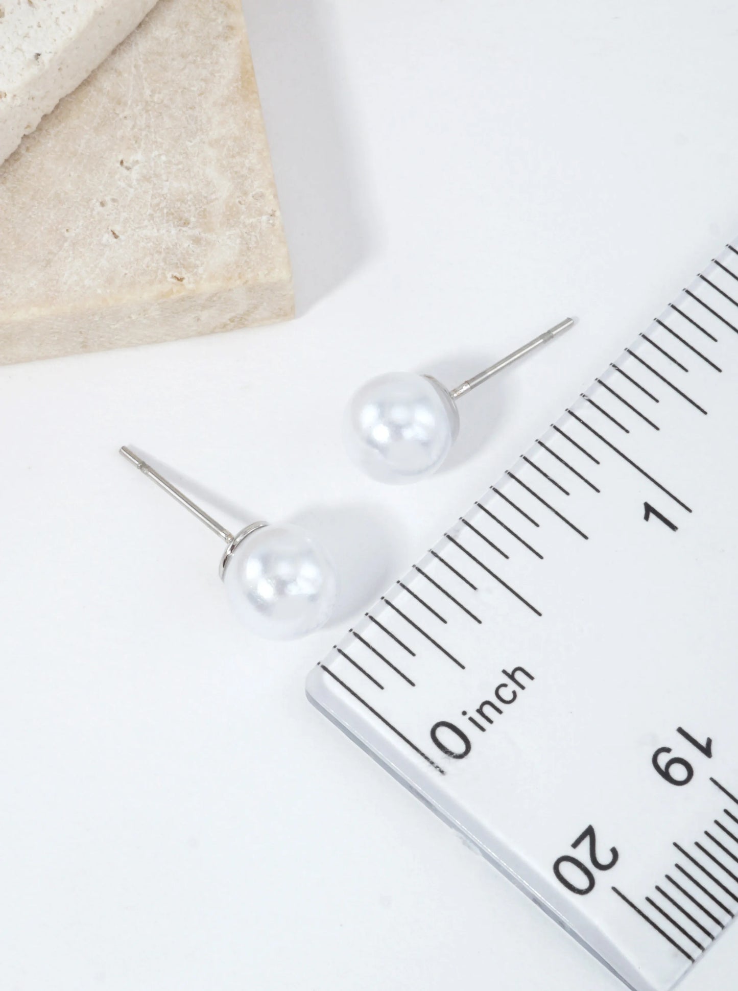 Elegant Resin Pearl Ball Beaded Stud Earrings 8mm