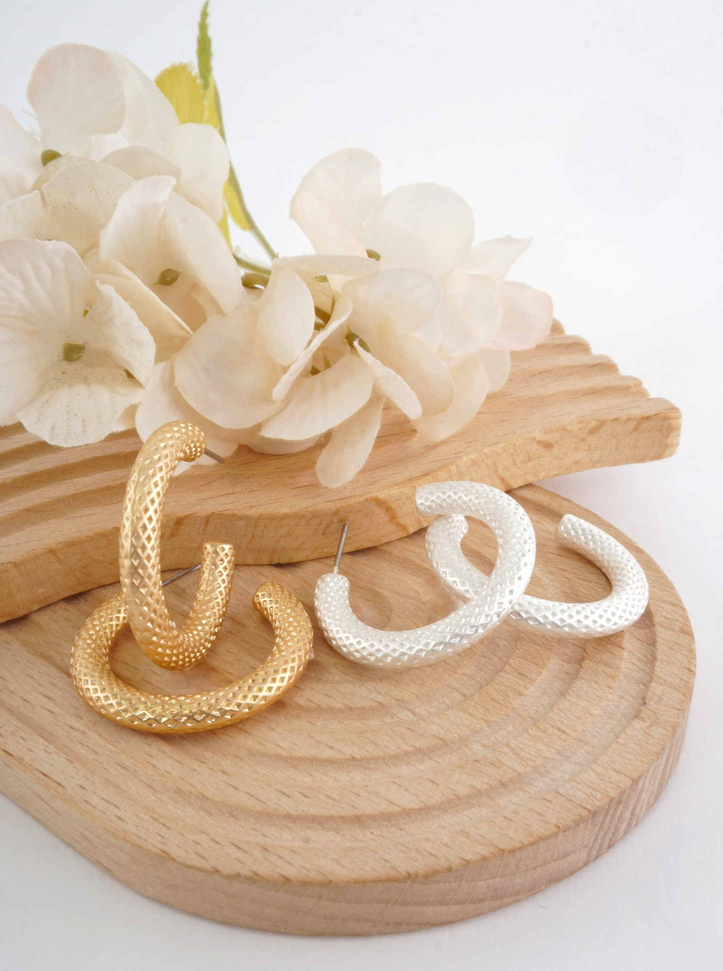 Elegant Textured Hoop Earrings