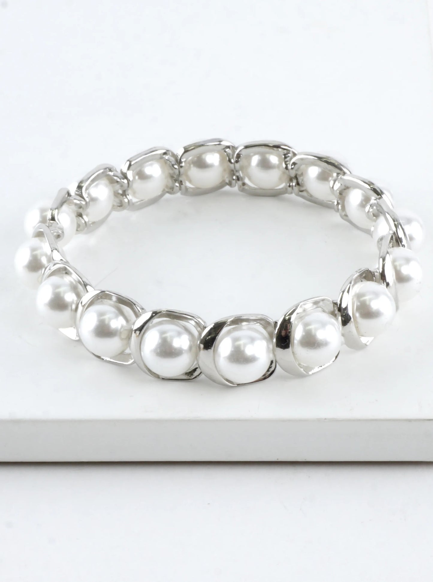 Embedded Pearls Stretch Bracelet
