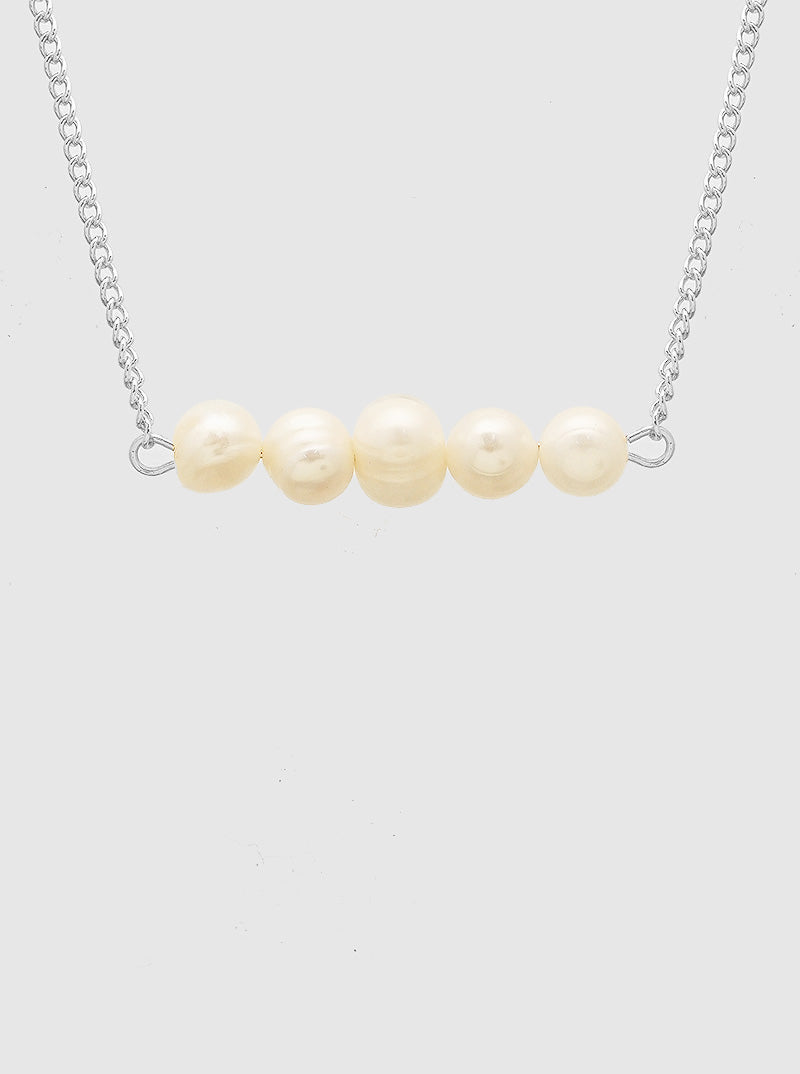 FRESHWATER PEARL NECKLACE