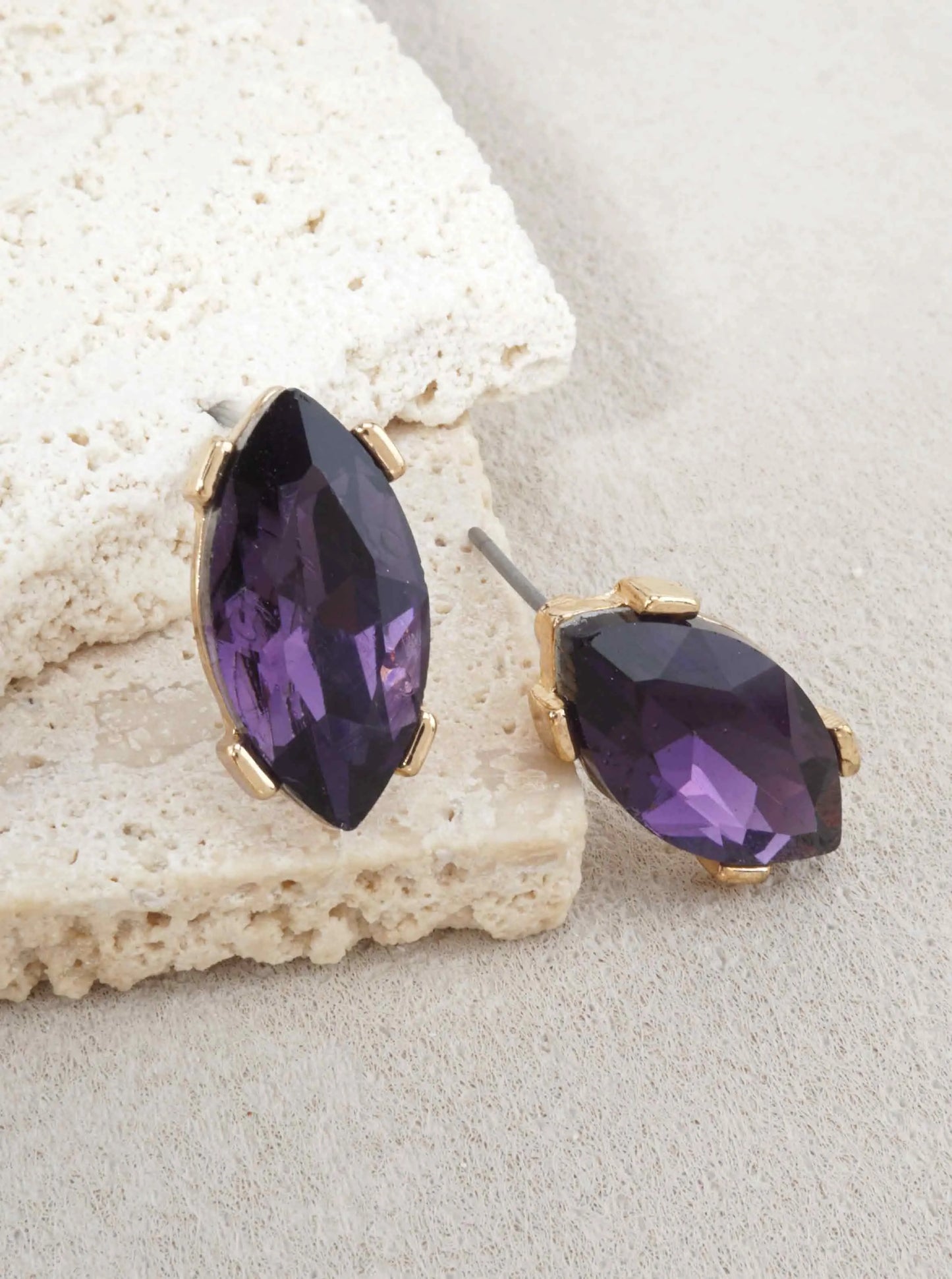 Faceted-Marquise-Glass-Stud-Earrings-61-E8086-AMT-0-F9AGNB02071626K0318.jpg