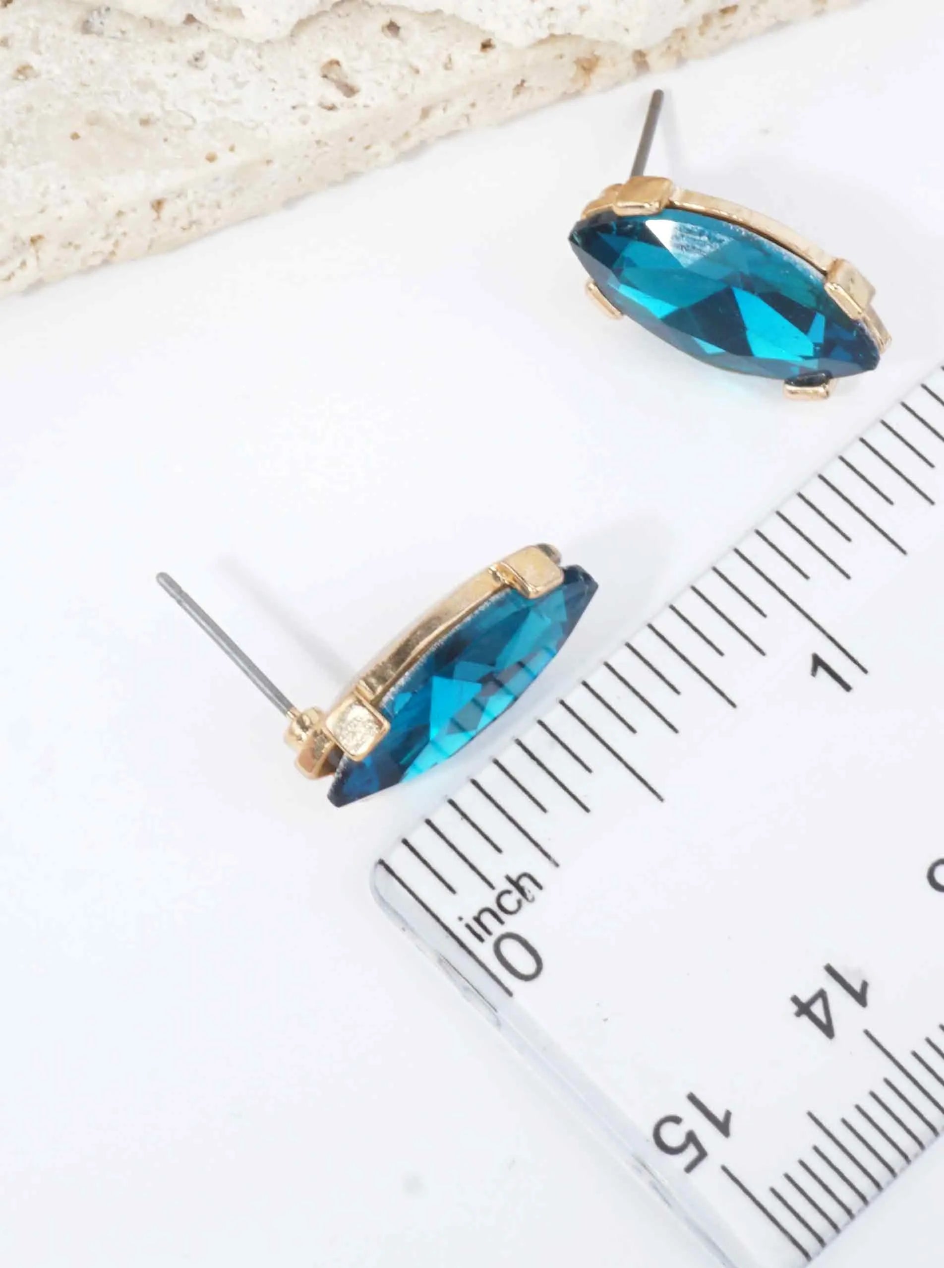 Faceted-Marquise-Glass-Stud-Earrings-61-E8086-BLZ-1-JLUCDM02071626K0318.jpg