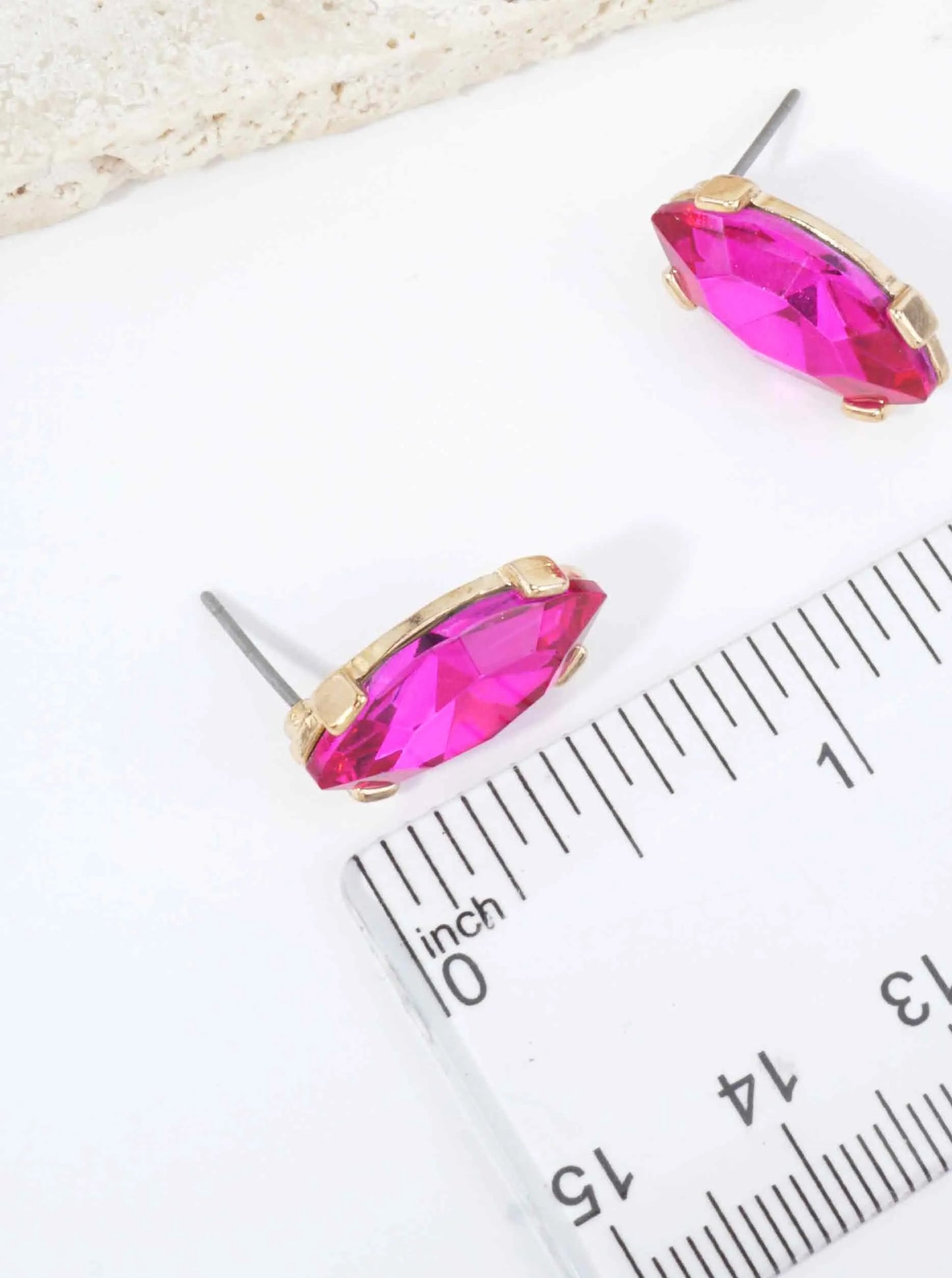 Faceted-Marquise-Glass-Stud-Earrings-61-E8086-FU-1-MZ5J5402071626K0318.jpg