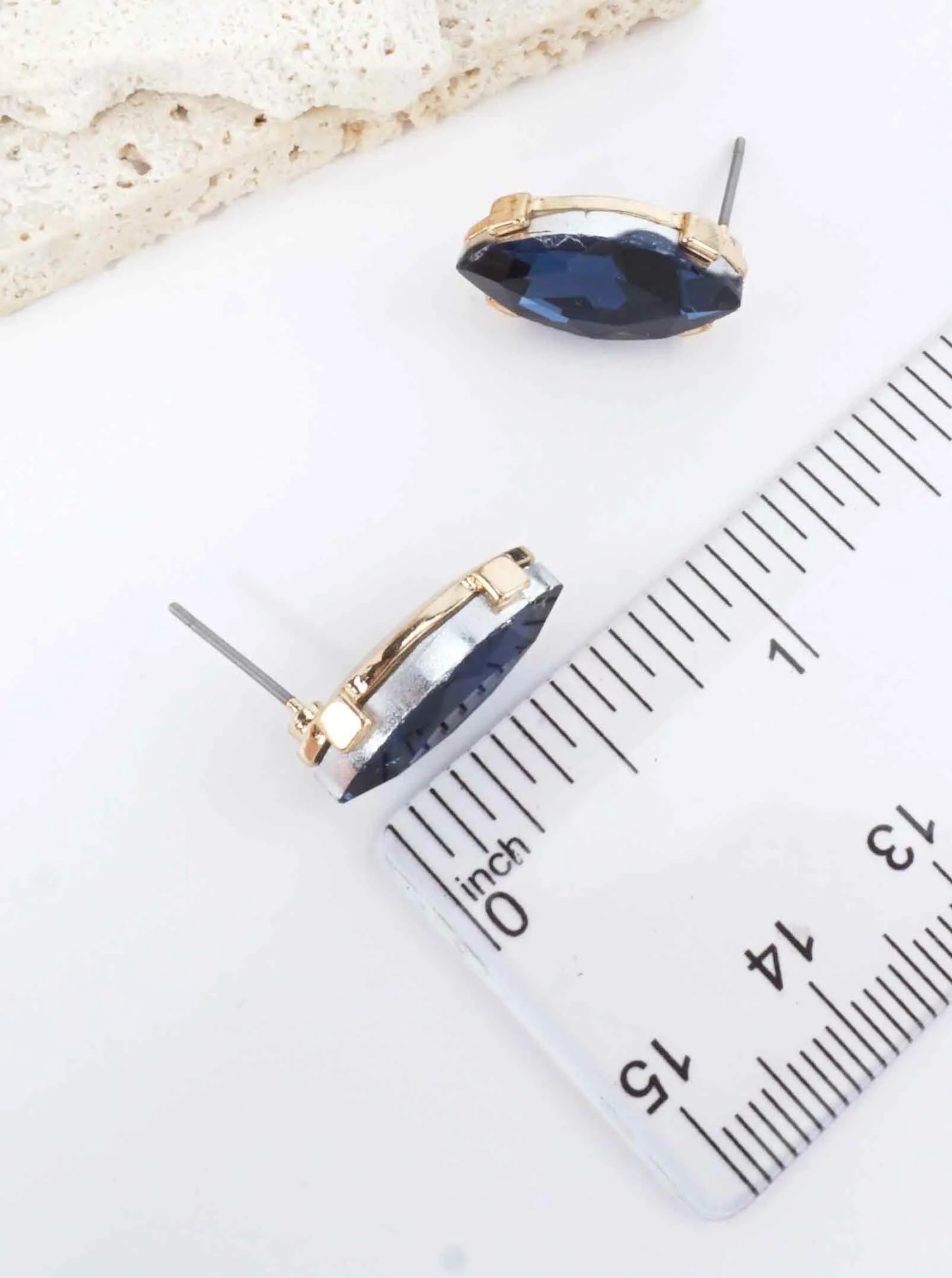 Faceted-Marquise-Glass-Stud-Earrings-61-E8086-MON-1-8LHY4F02071626K0318.jpg
