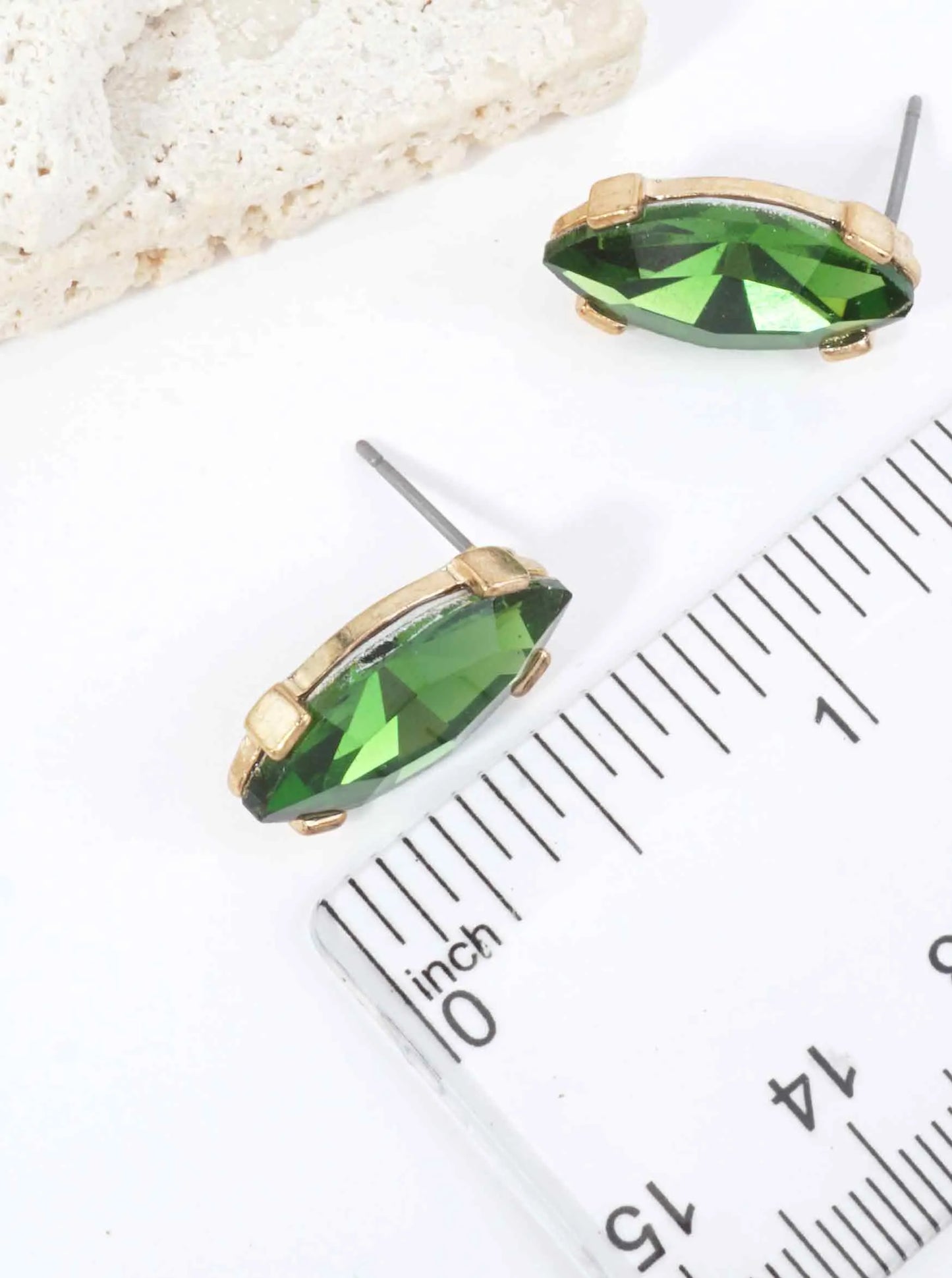Faceted-Marquise-Glass-Stud-Earrings-61-E8086-OL-1-XR7HE902071626K0318.jpg