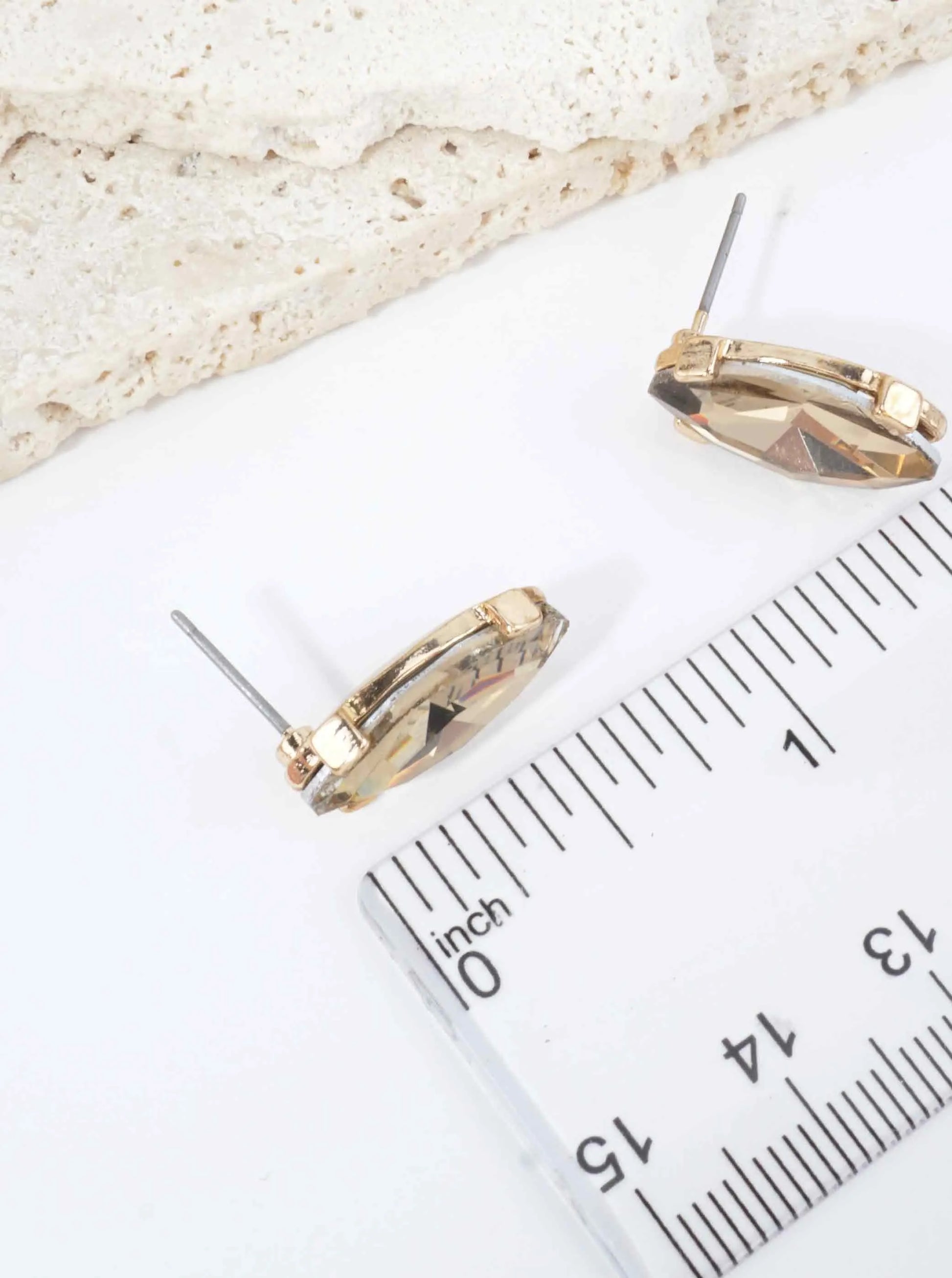 Faceted-Marquise-Glass-Stud-Earrings-61-E8086-SMT-1-FVTOCF02071626K0318.jpg