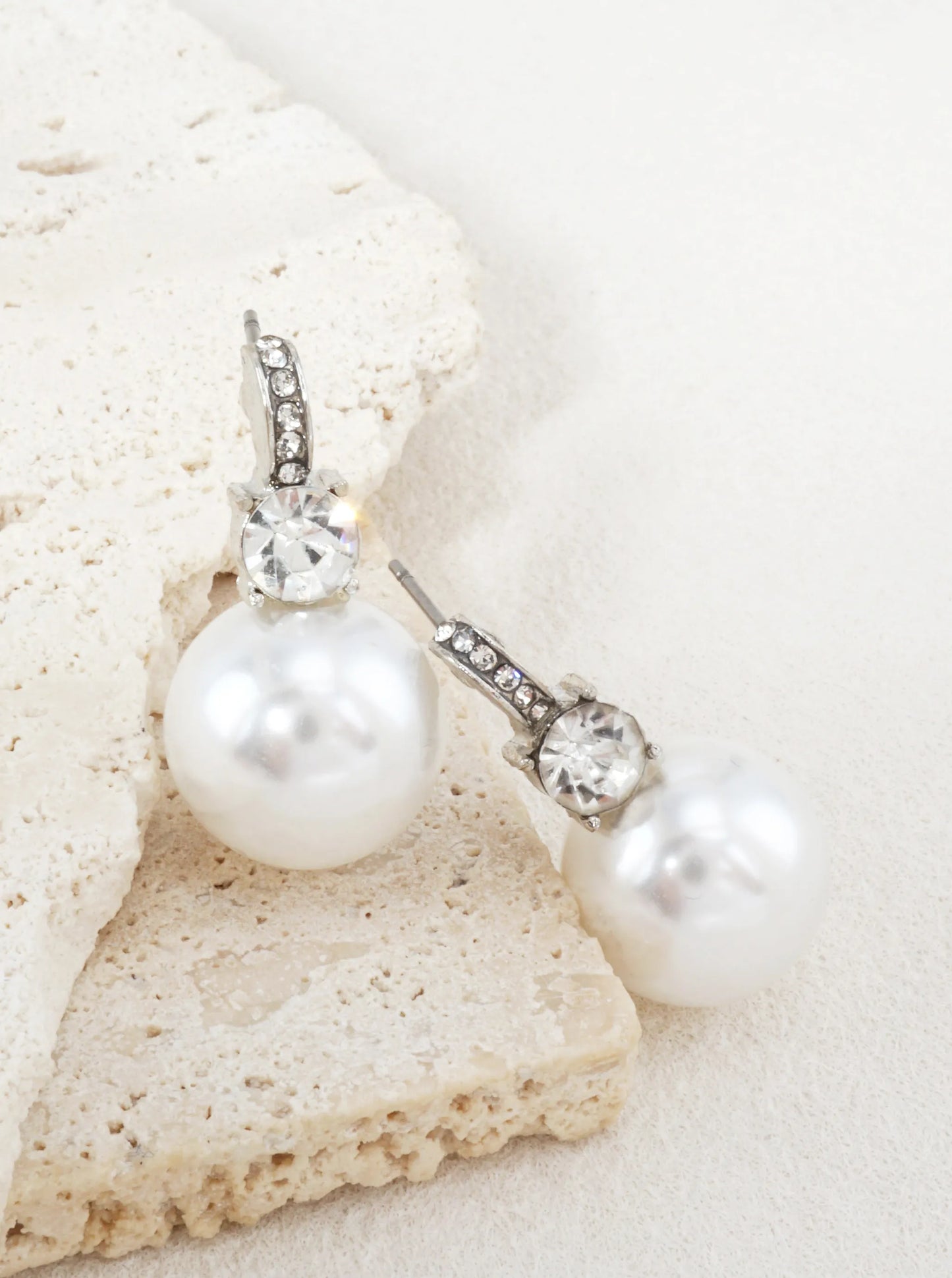 Faceted Rhinestone Resin Pearl Drop Earrings