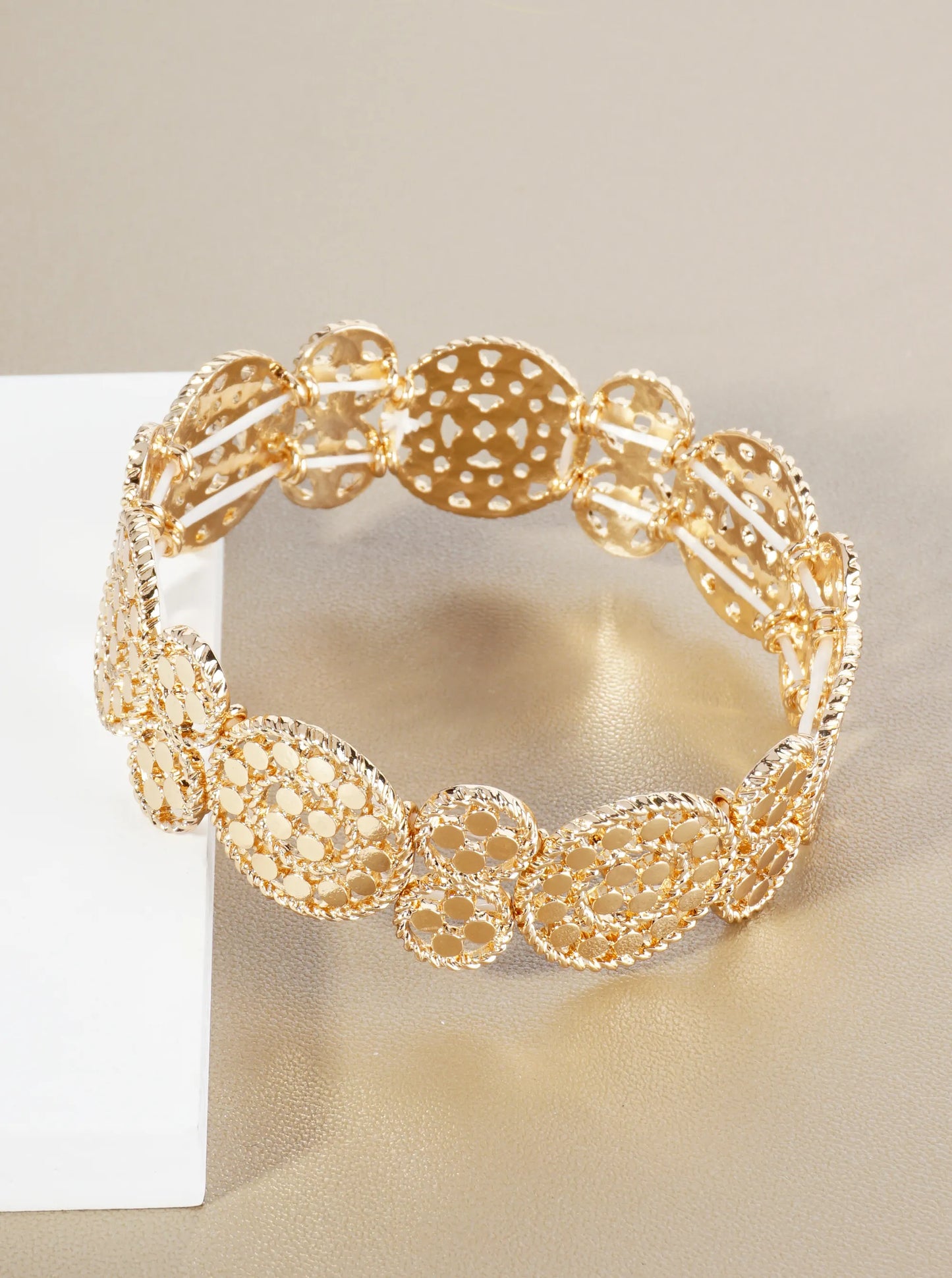 Filigree Artistry Metallic Stretch Bracelet