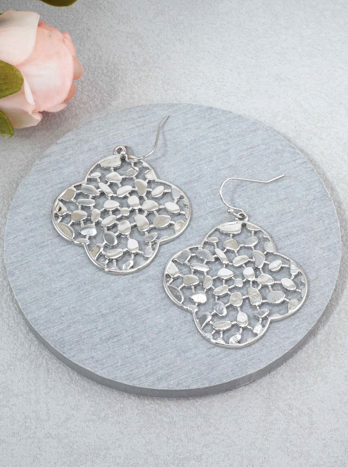 Filigree Quatrefoil Dangle Drop Earrings